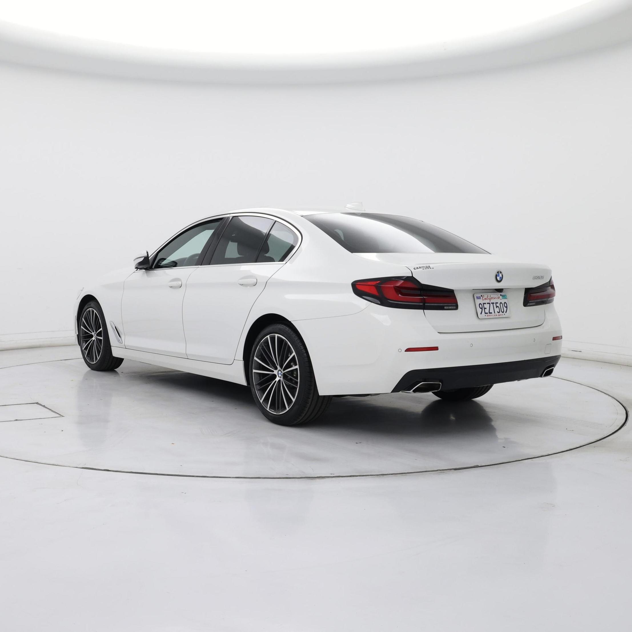 Thumbnail: 2023 BMW 5 Series - 2