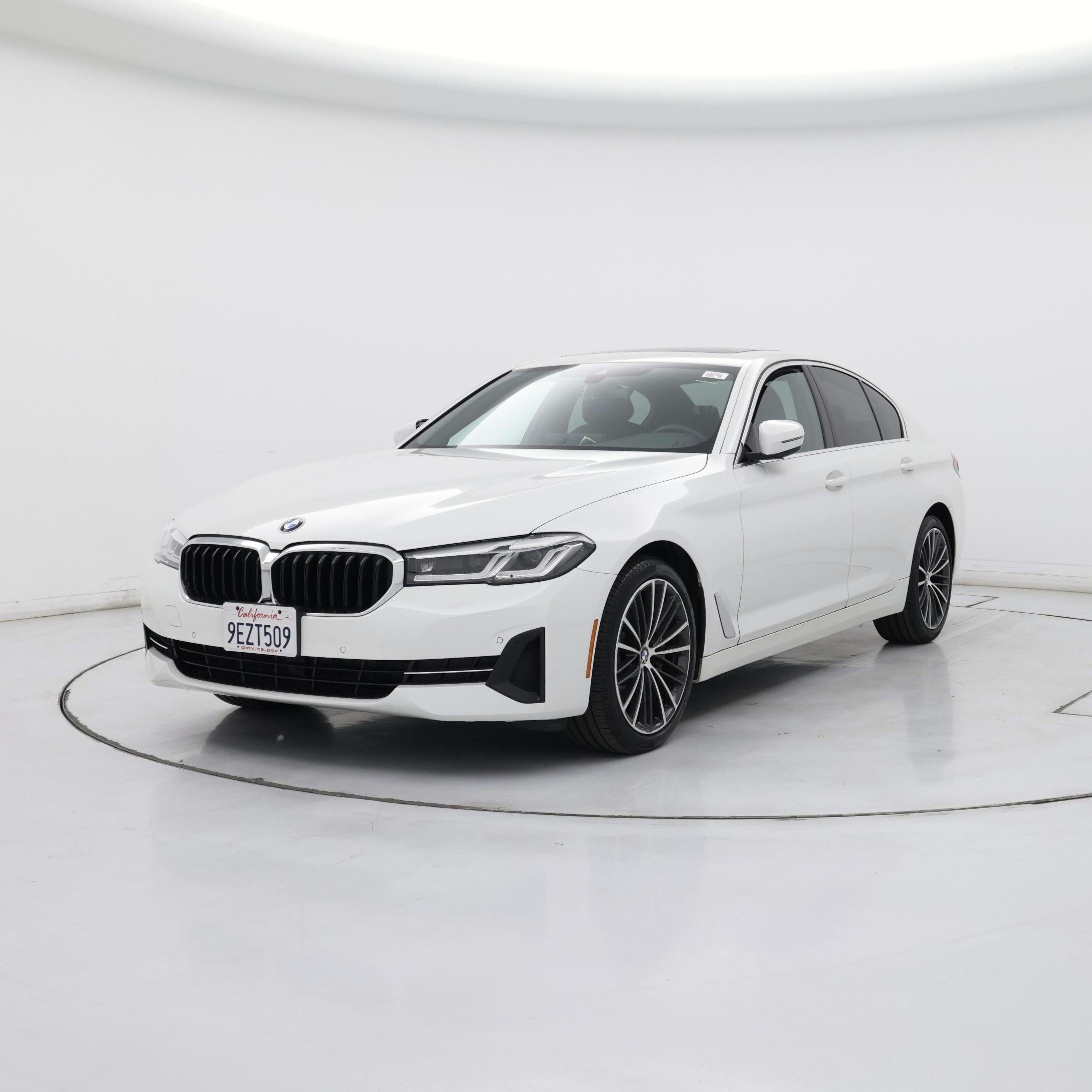 Thumbnail: 2023 BMW 5 Series - 4