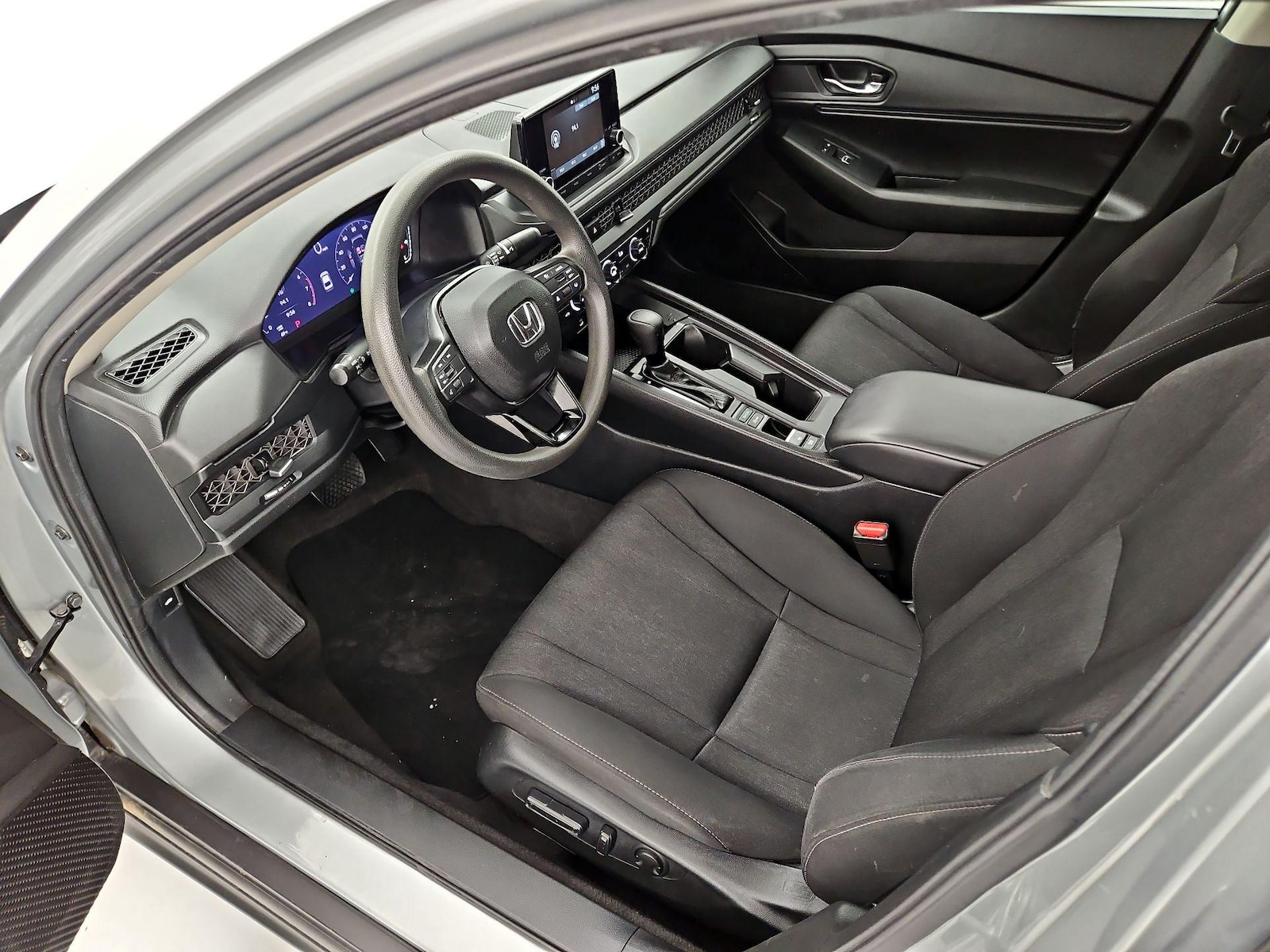 2024 Honda Accord EX - Photo 12