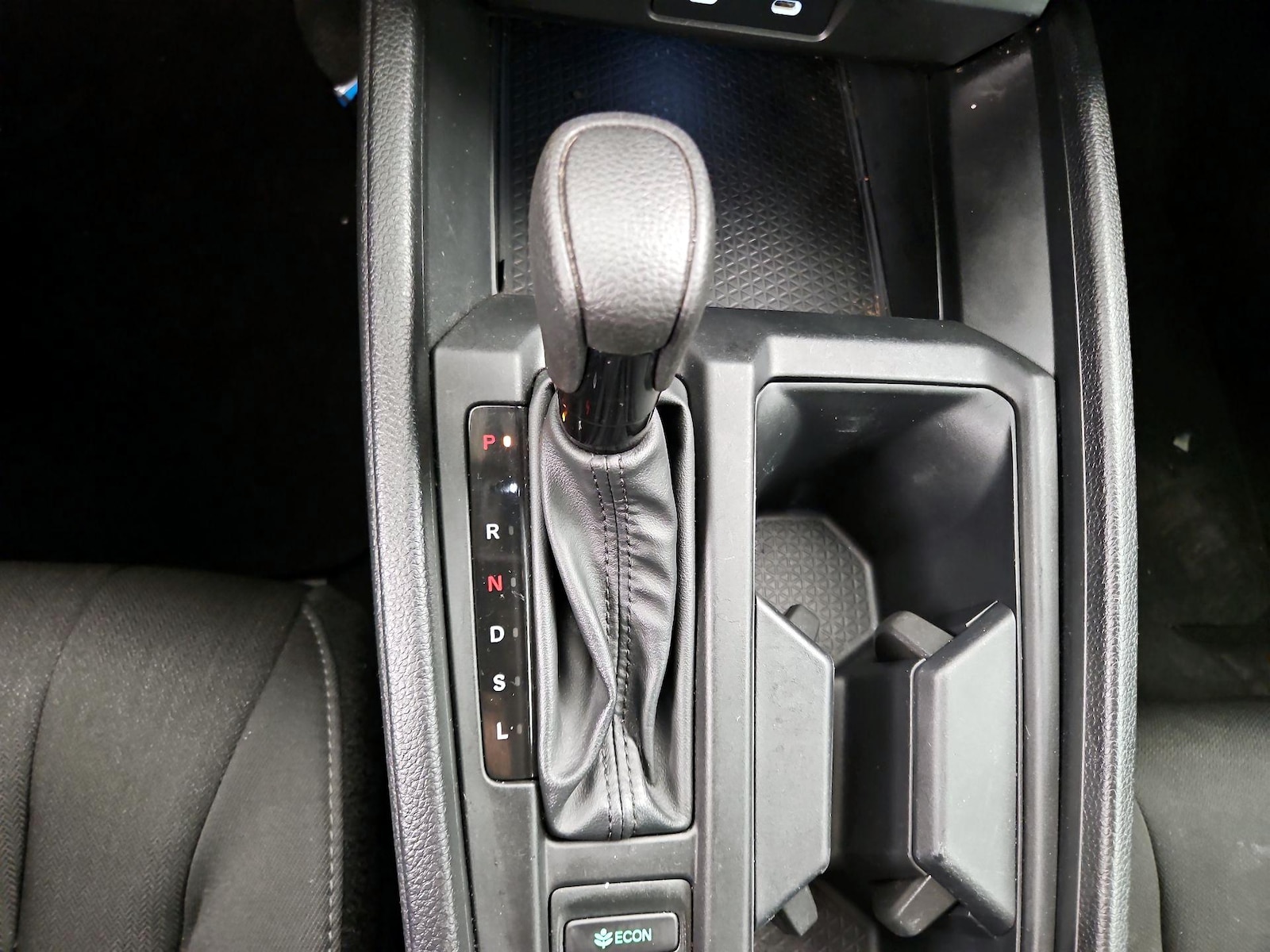 2025 Honda Accord SE - Photo 17