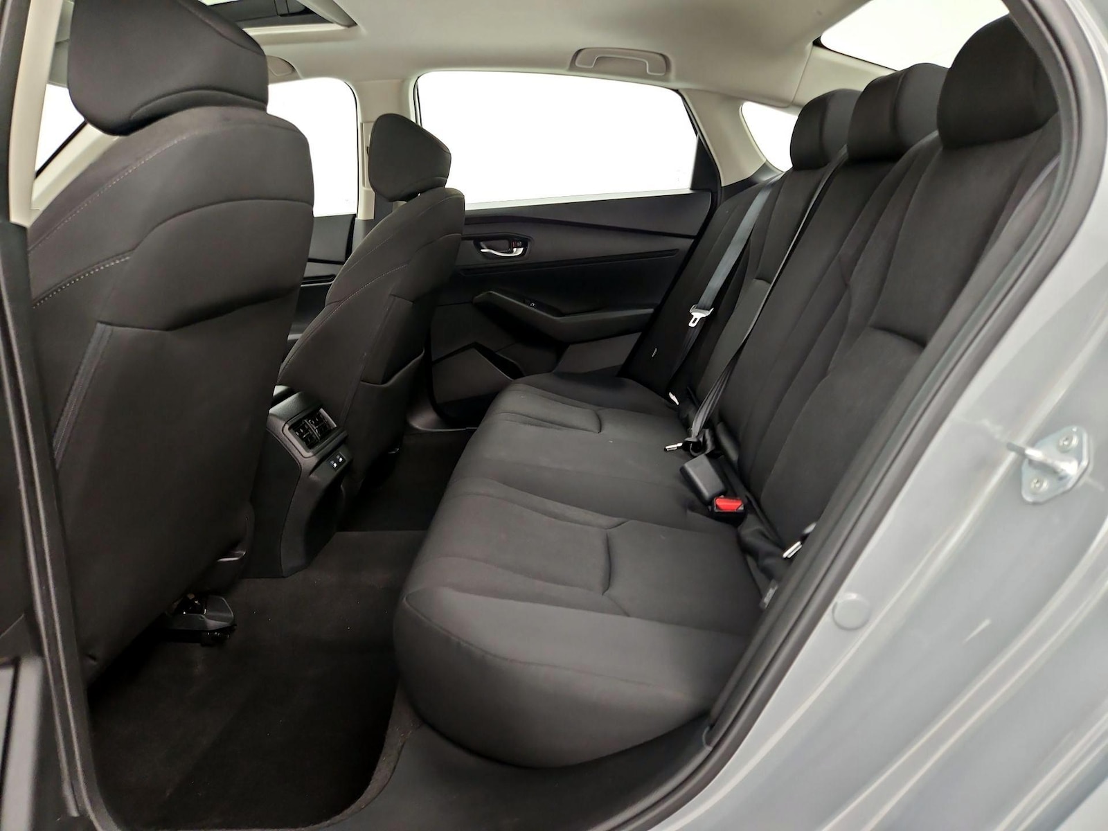 2025 Honda Accord SE - Photo 20
