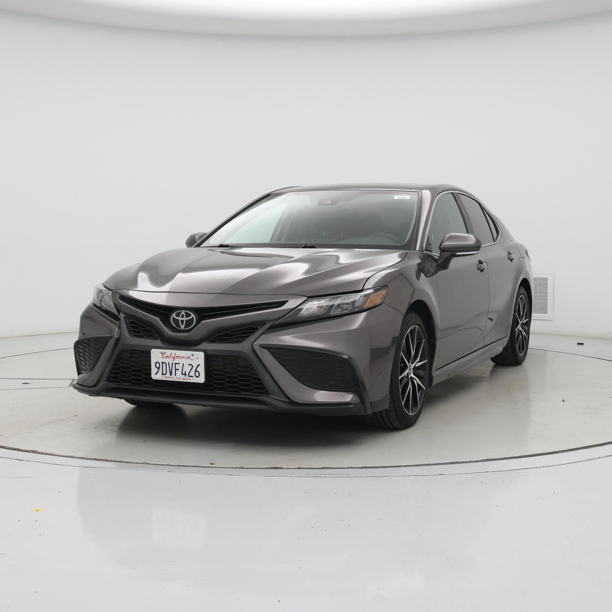 Thumbnail: 2023 Toyota Camry - 4