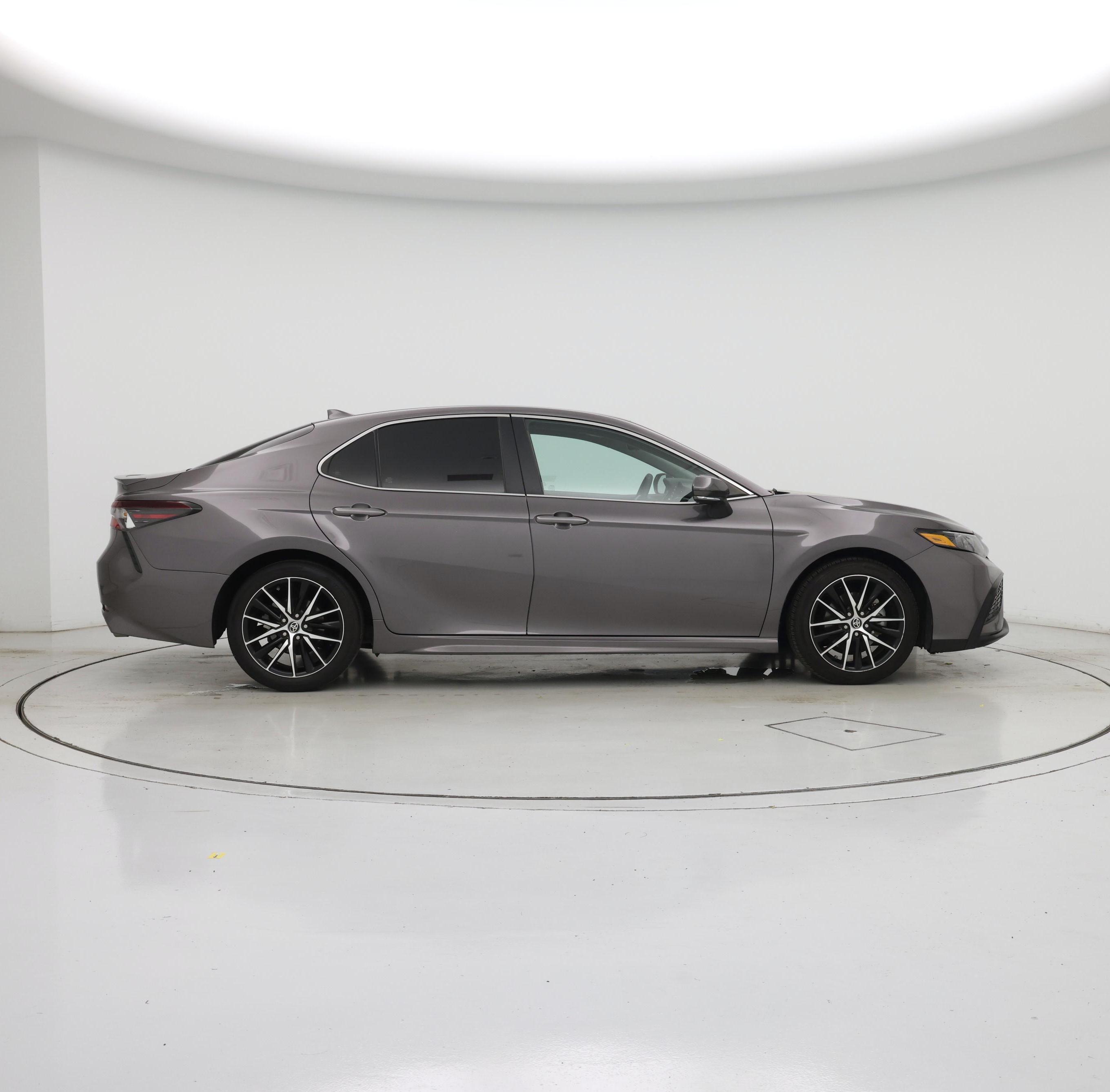 Thumbnail: 2023 Toyota Camry - 7