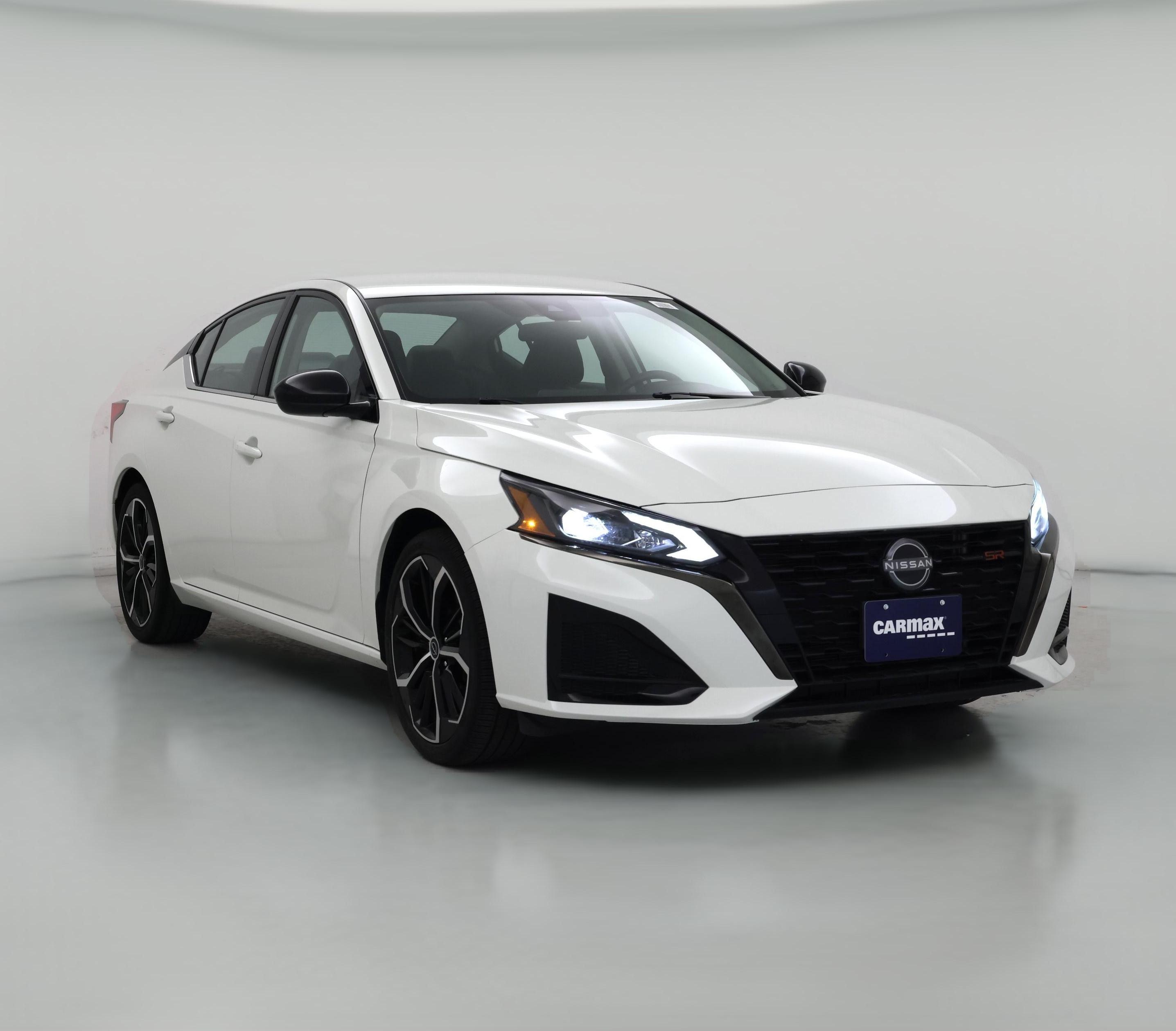 Thumbnail: 2023 Nissan Altima - 1