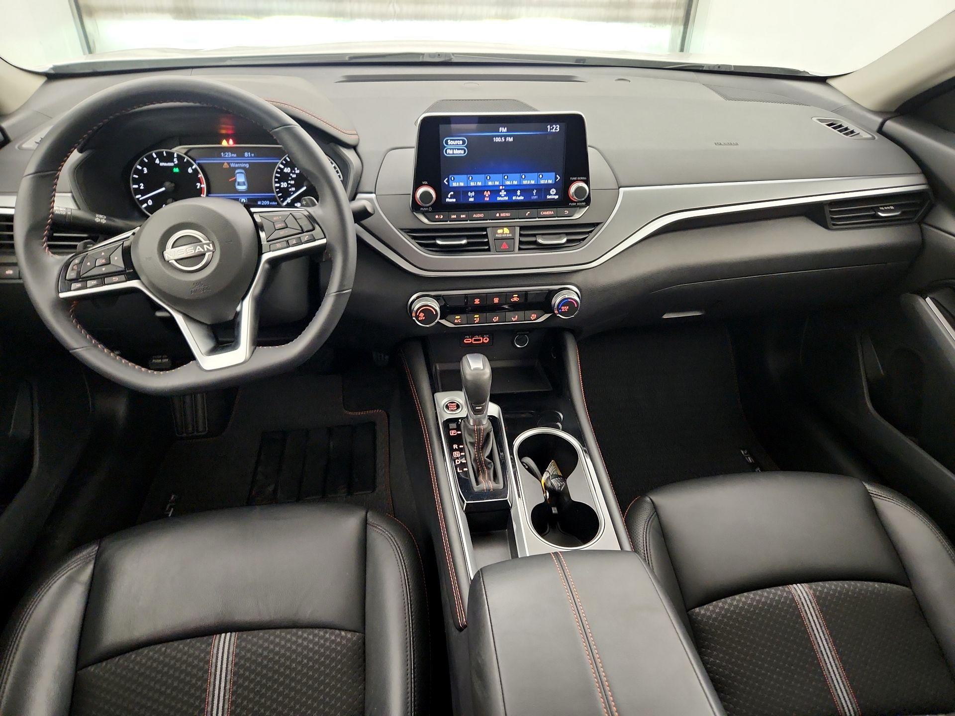 Thumbnail: 2023 Nissan Altima - 9