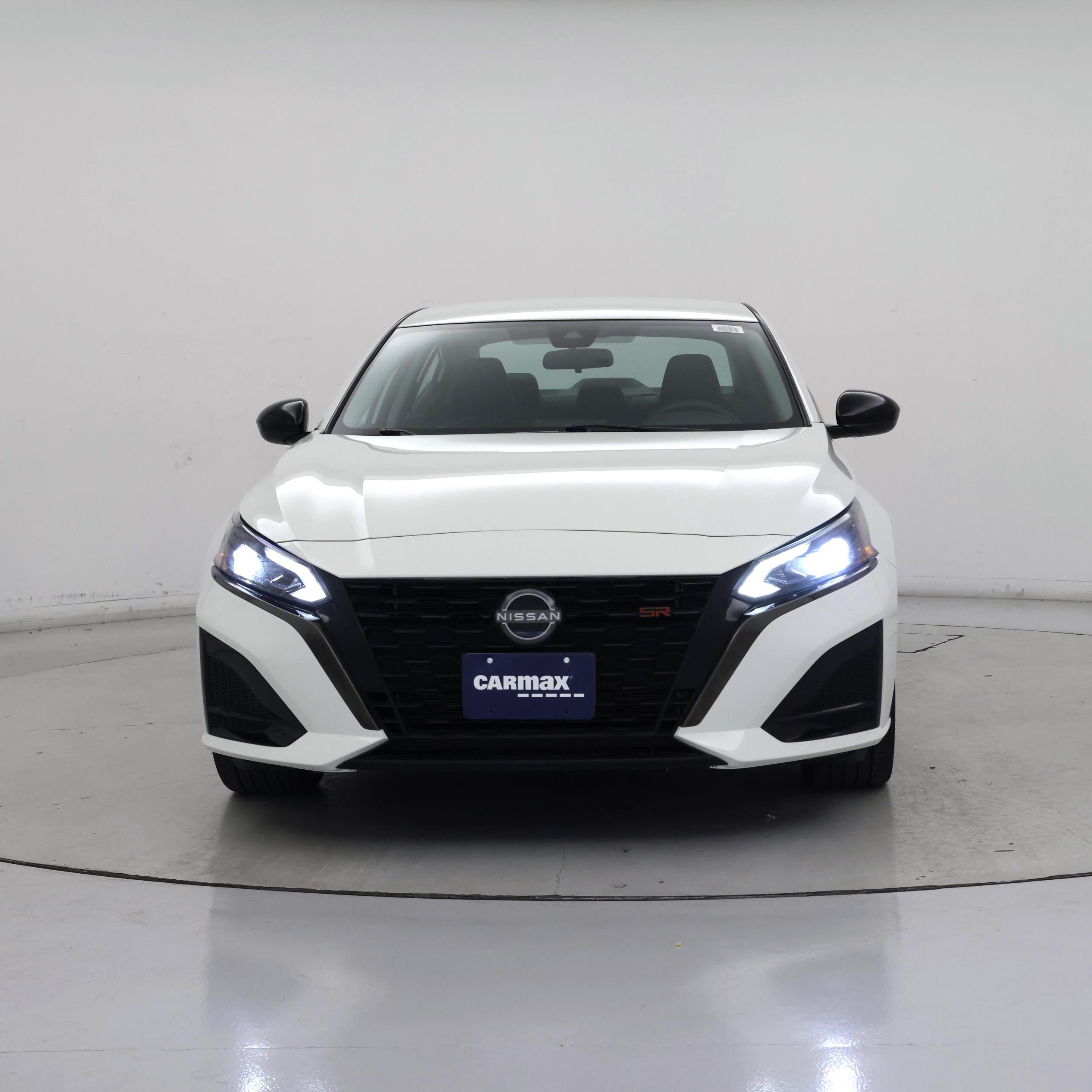 Thumbnail: 2023 Nissan Altima - 5