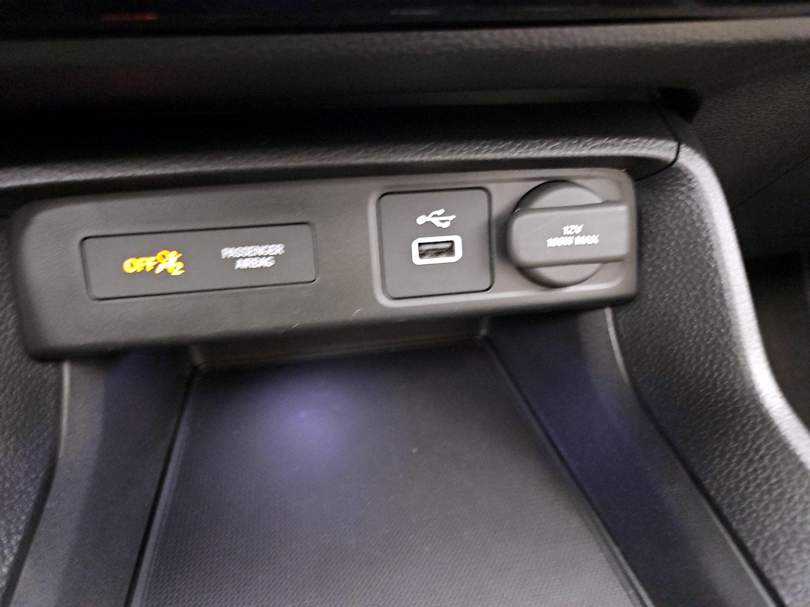 2024 Honda Civic Hatchback EX-L - Photo 19