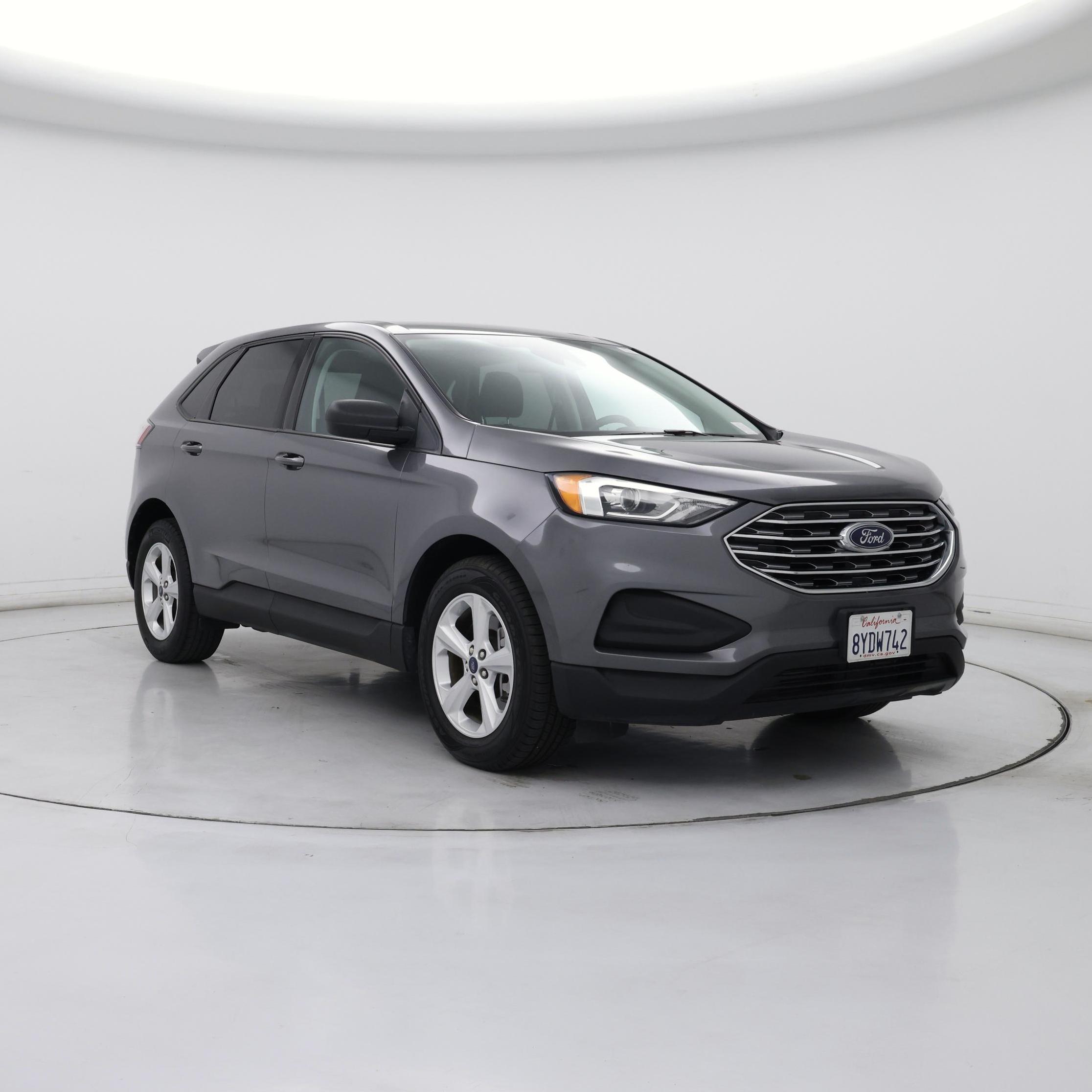 Gray 2021 Ford Edge SE FWD SUV / Crossover Front-Wheel Drive Automatic