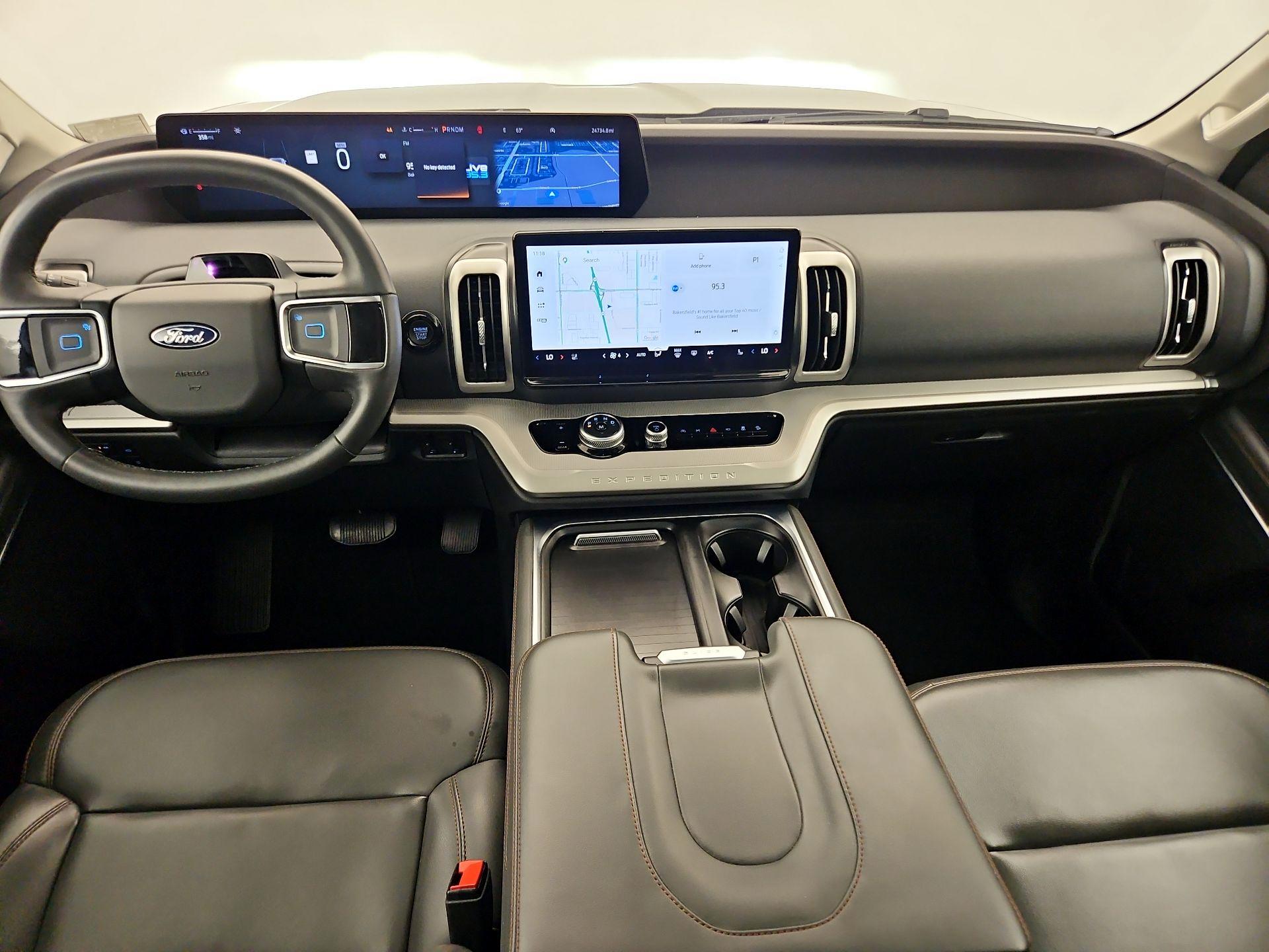 Thumbnail: 2025 Ford Expedition - 9