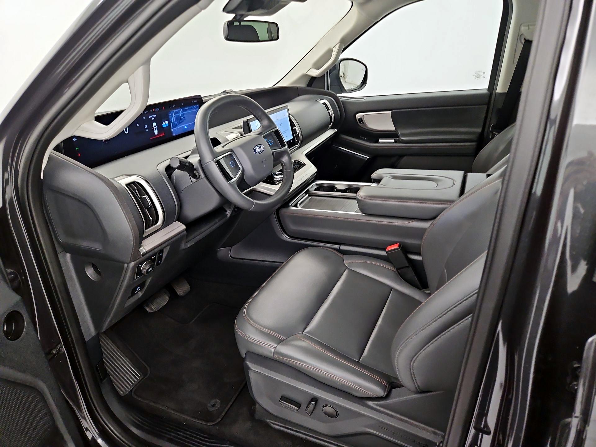 Thumbnail: 2025 Ford Expedition - 11