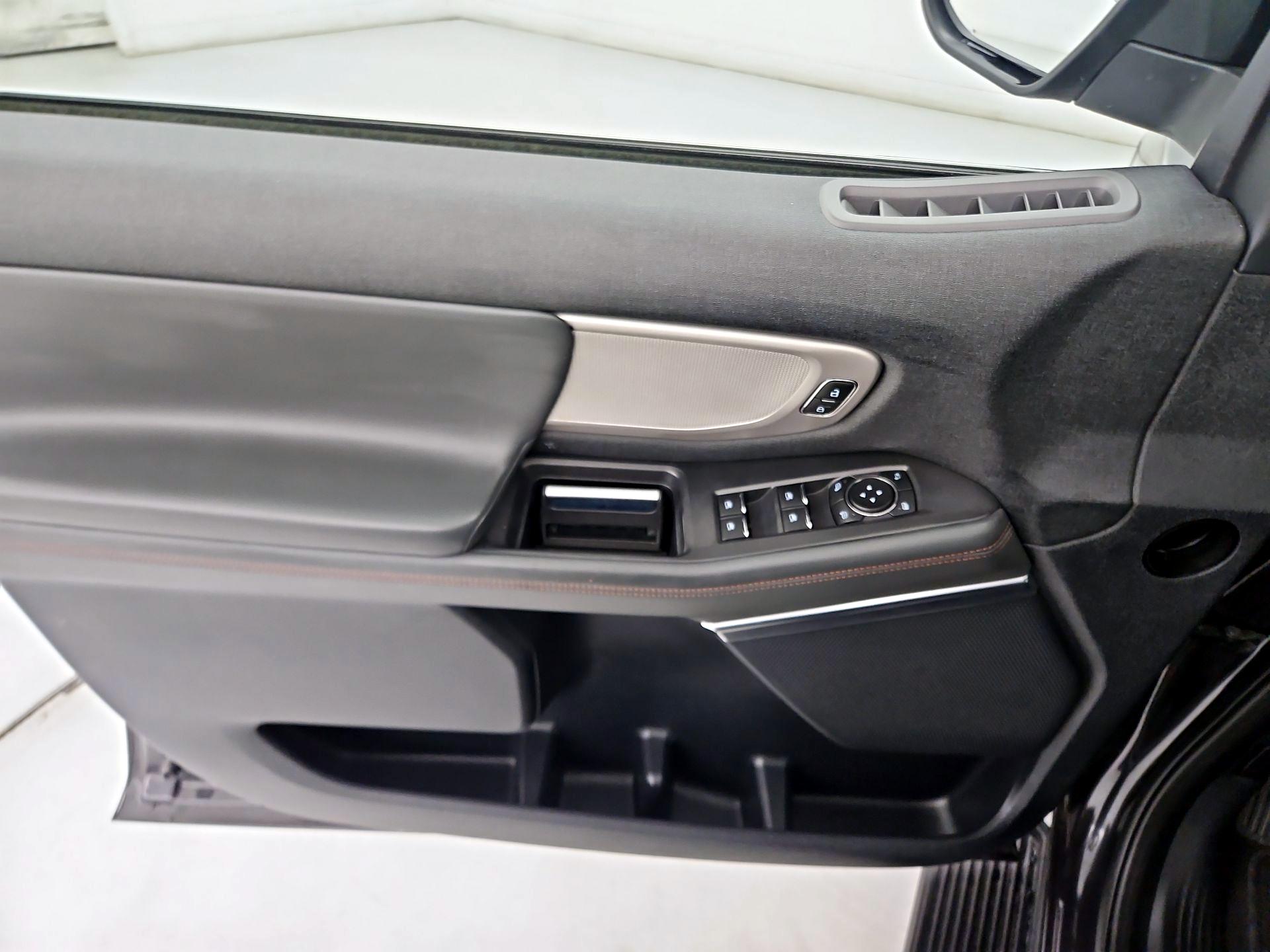 Thumbnail: 2025 Ford Expedition - 12