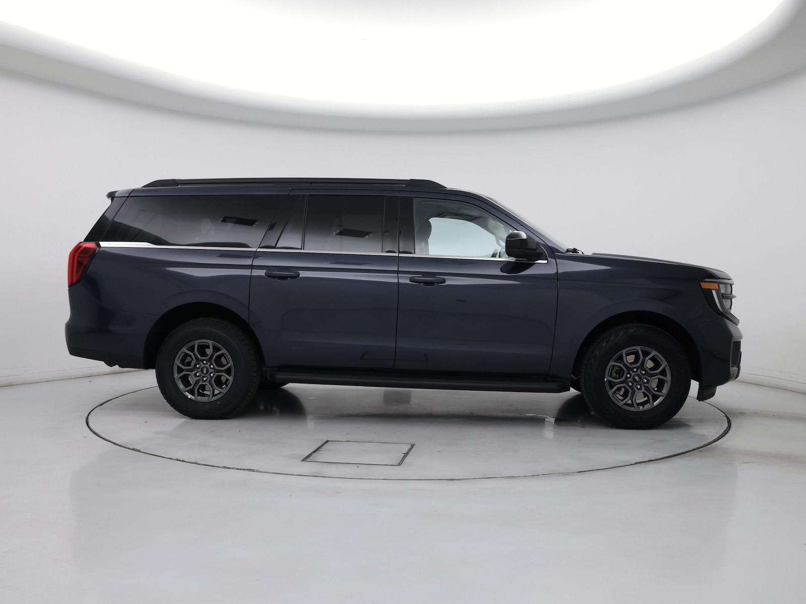 2025 Ford Expedition Active - Photo 8