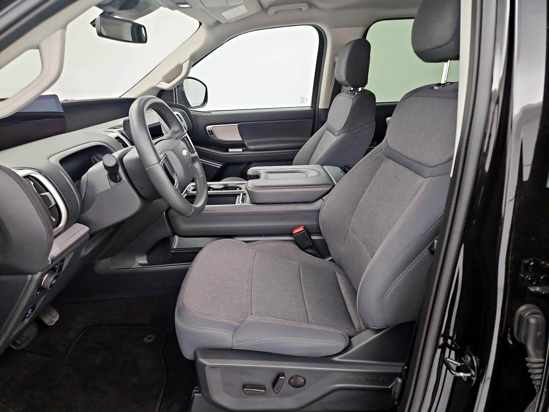 Thumbnail: 2025 Ford Expedition - 11
