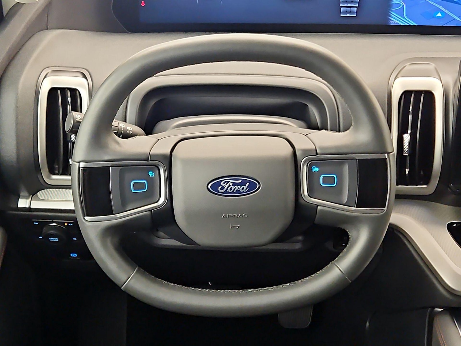 2025 Ford Expedition Active - Photo 11