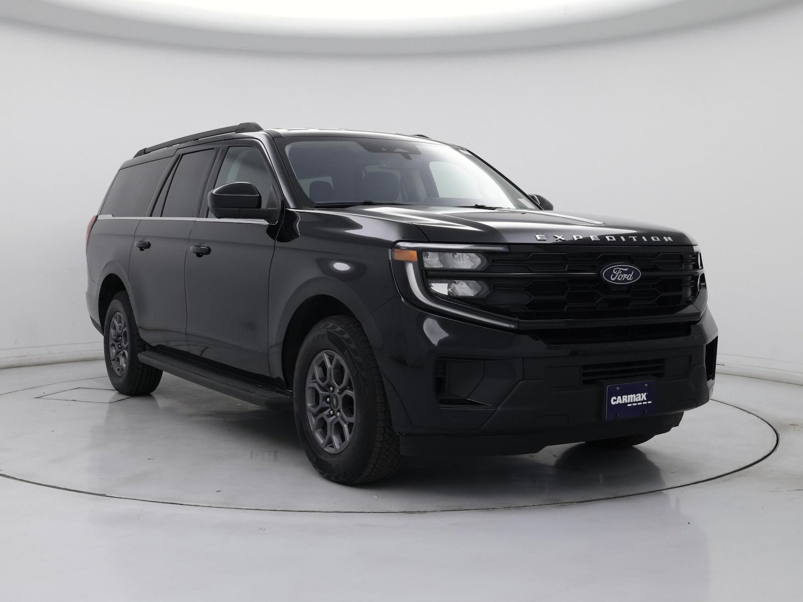 2025 Ford Expedition Active - Photo 2