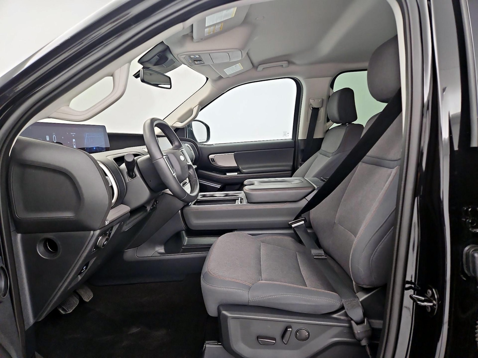 2025 Ford Expedition Active - Photo 12