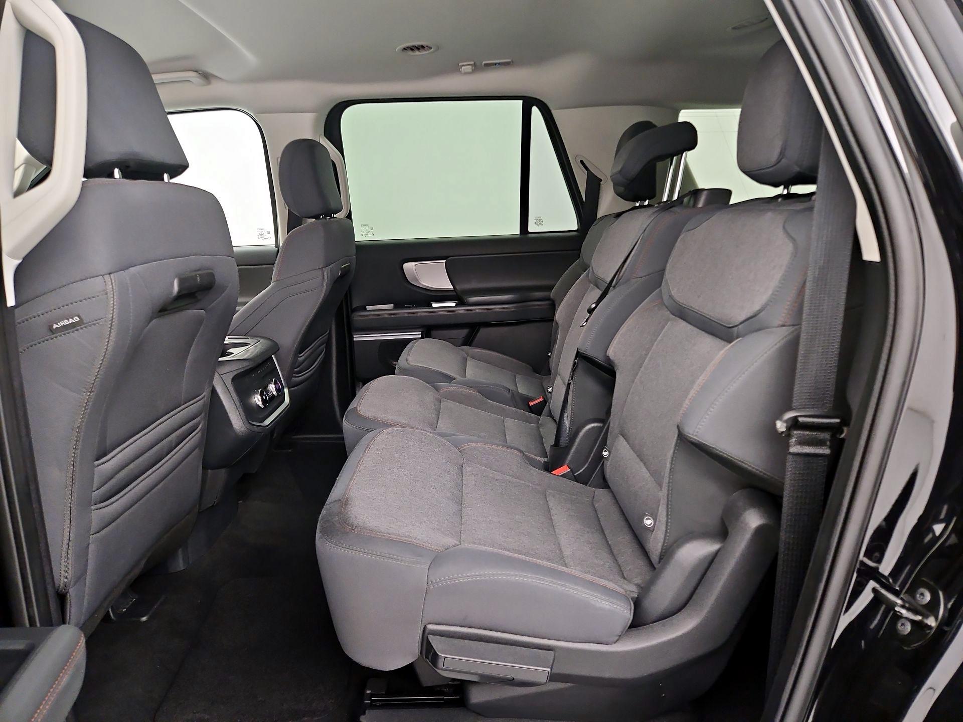 Thumbnail: 2025 Ford Expedition MAX - 20