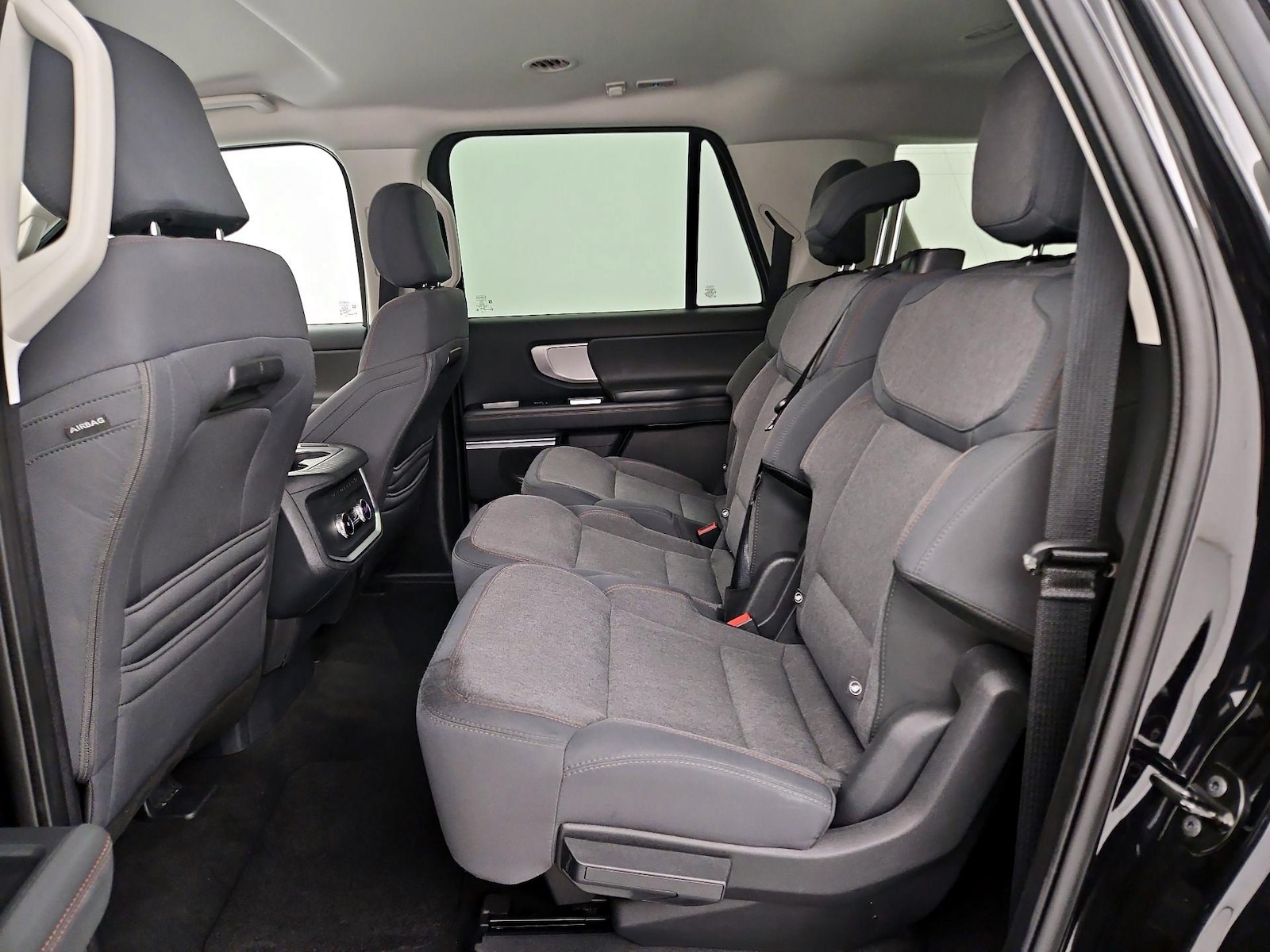 2025 Ford Expedition Active - Photo 21