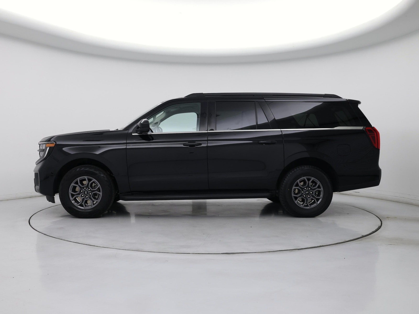 2025 Ford Expedition Active - Photo 4