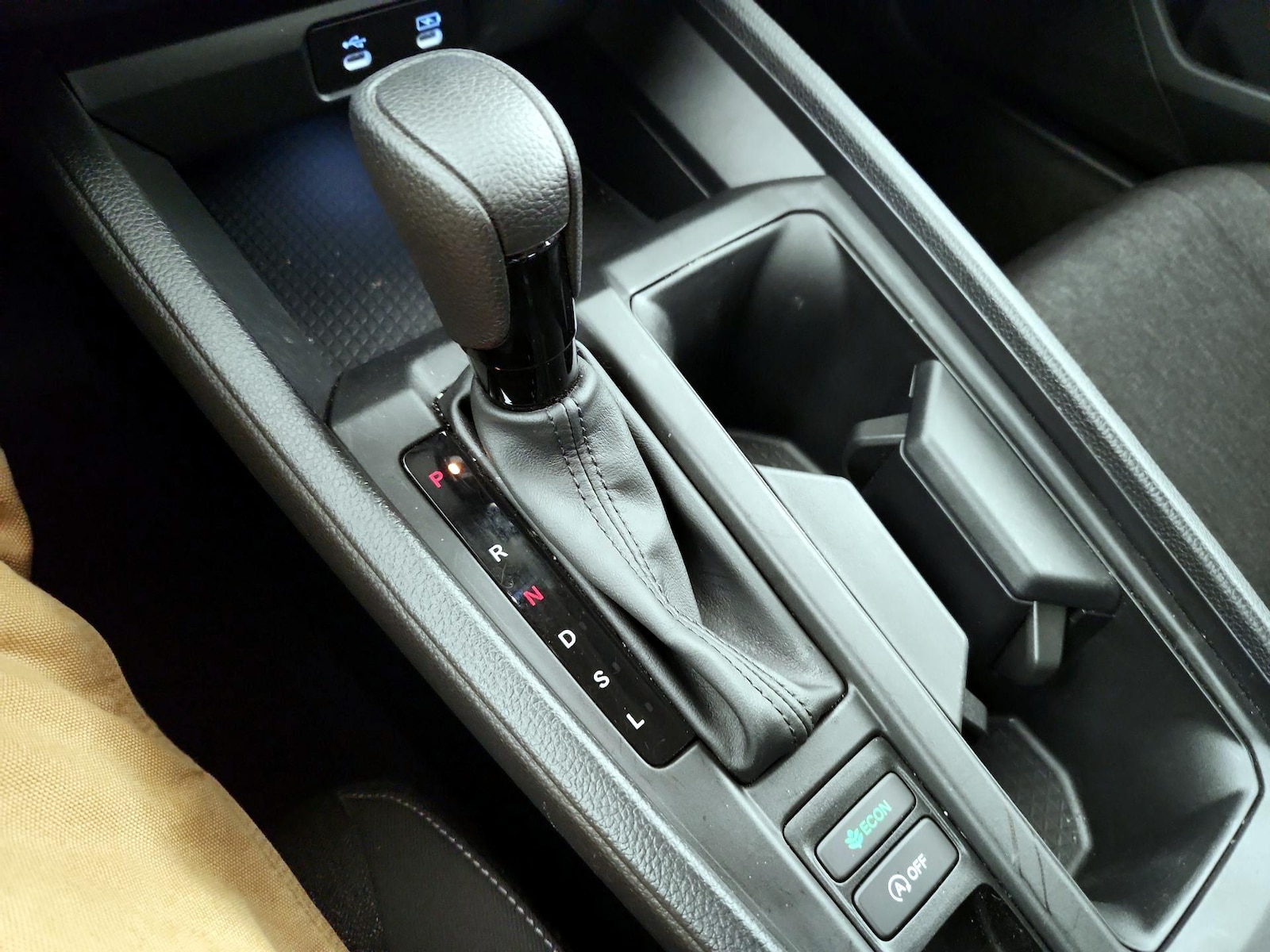 2025 Honda Accord SE - Photo 18