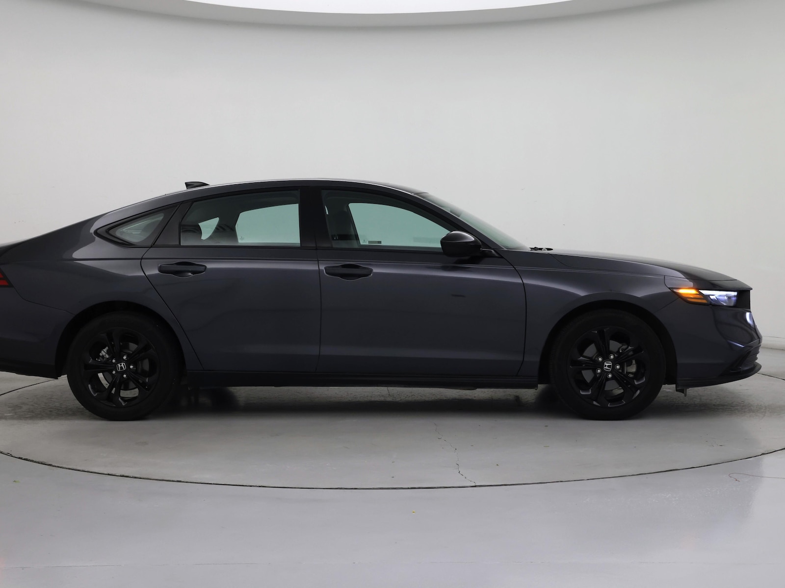 2025 Honda Accord SE - Photo 8