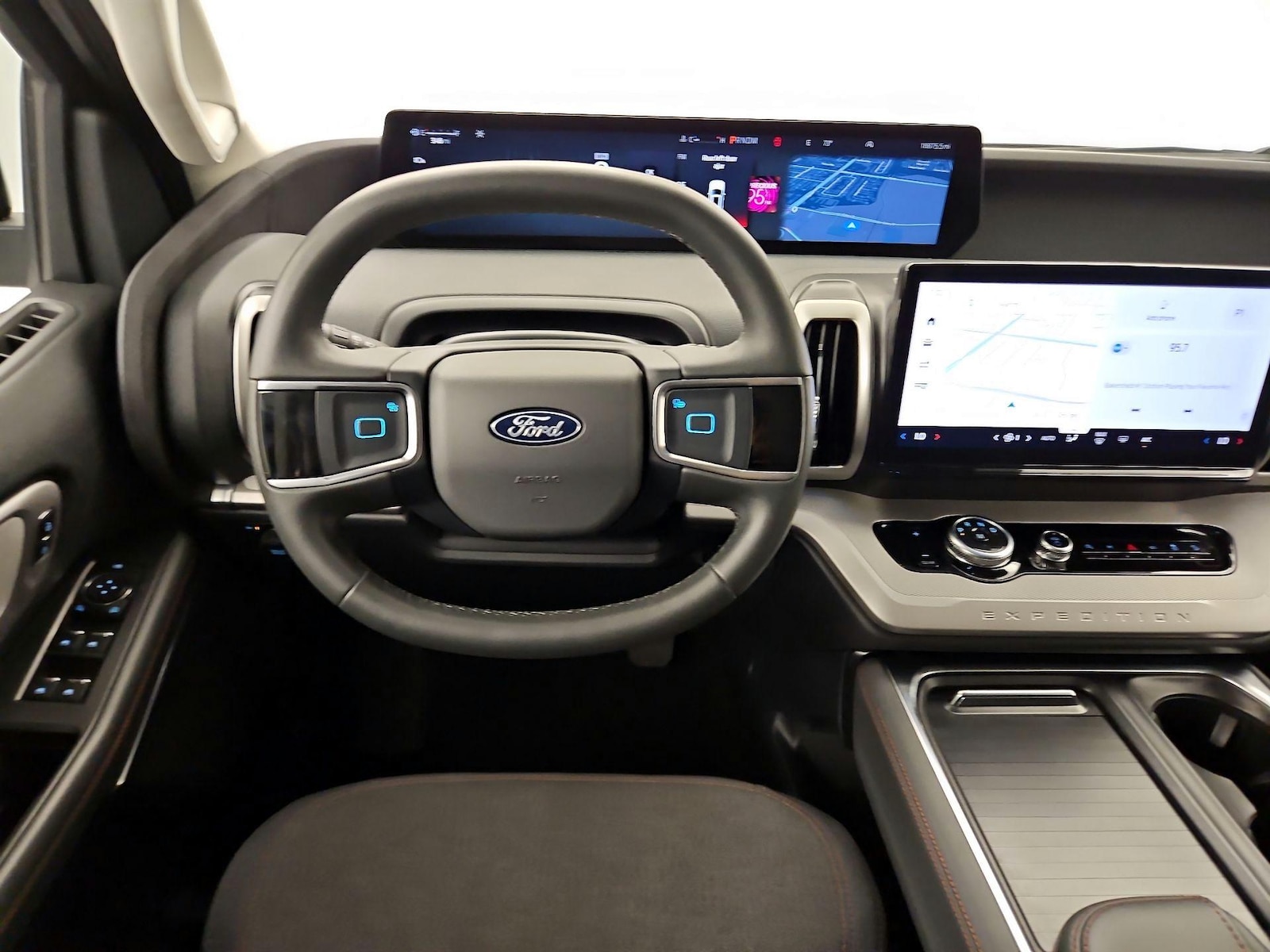2025 Ford Expedition Active - Photo 11