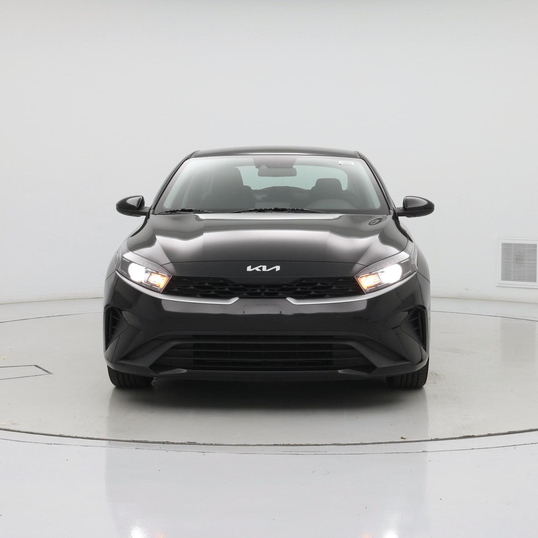 Thumbnail: 2022 Kia Forte - 5