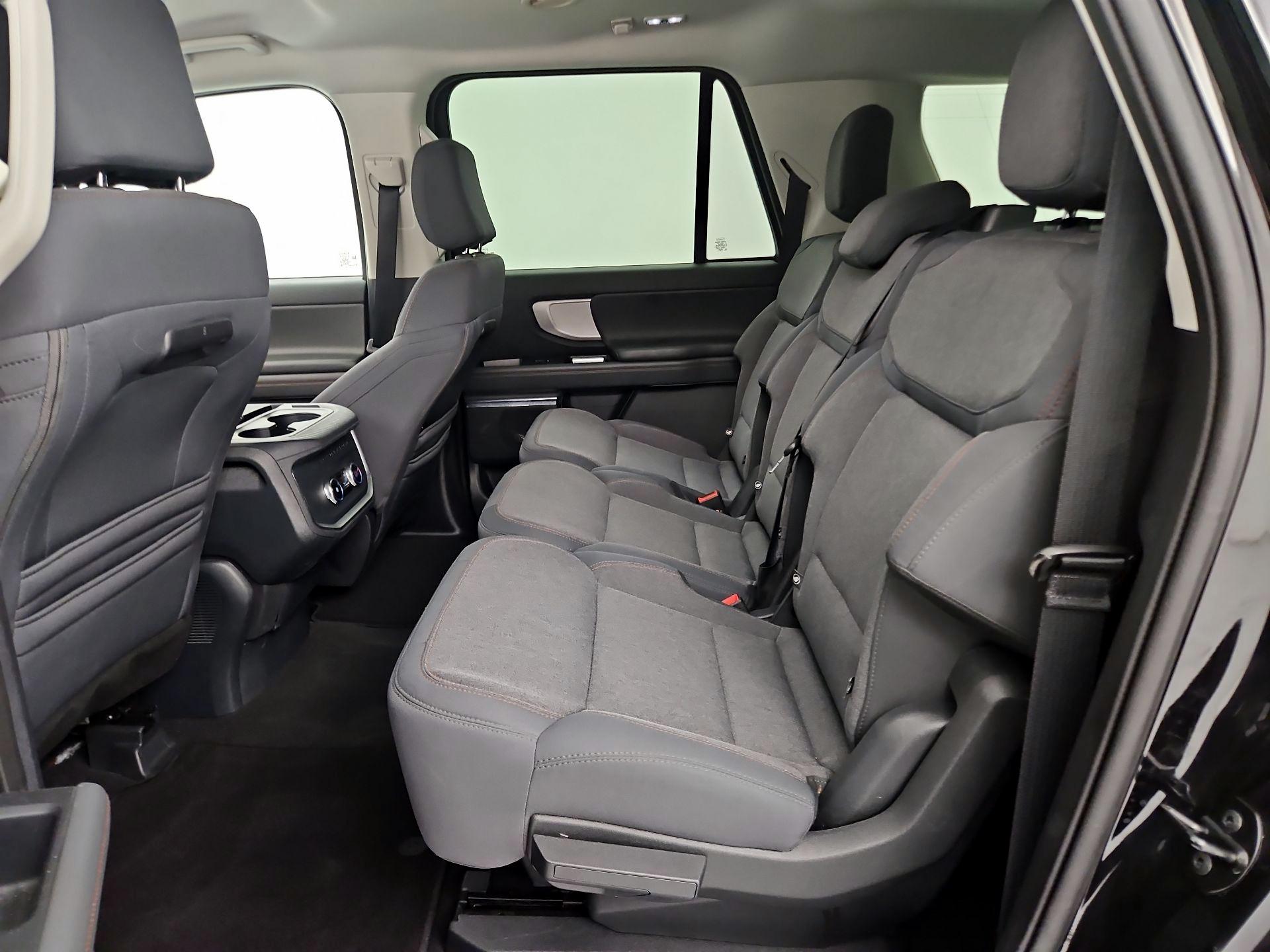 Thumbnail: 2025 Ford Expedition MAX - 20