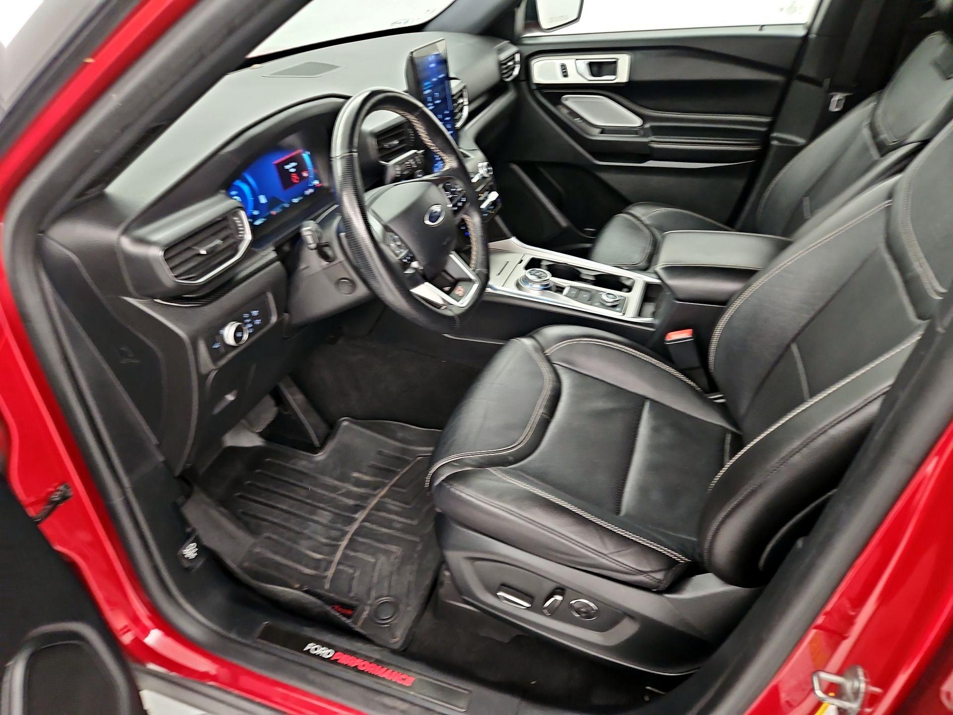 Thumbnail: 2020 Ford Explorer - 11