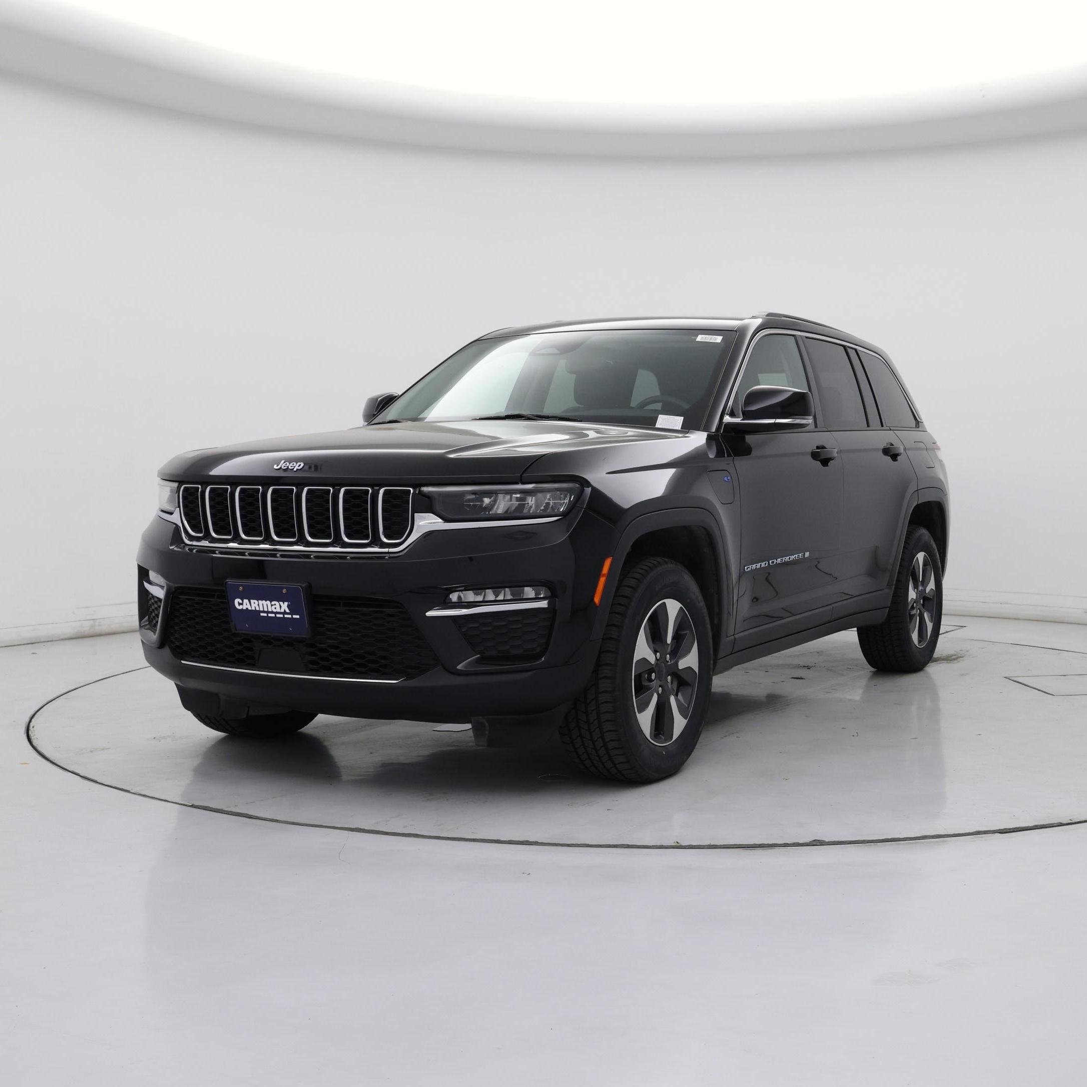 Thumbnail: 2022 Jeep Grand Cherokee - 4