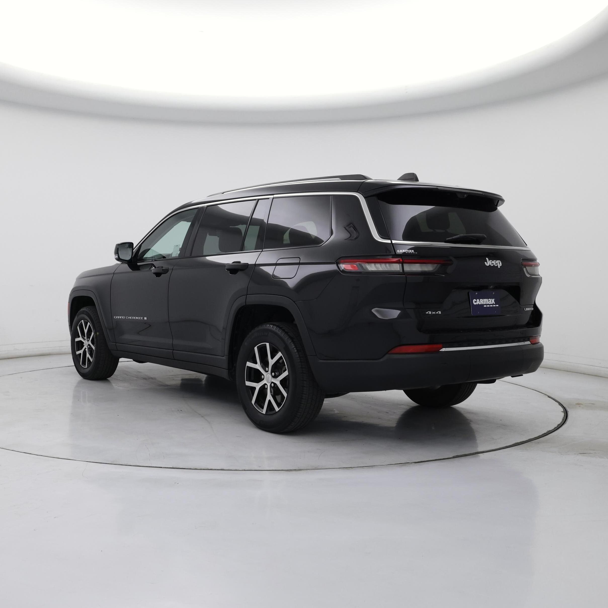 Thumbnail: 2023 Jeep Grand Cherokee L - 2