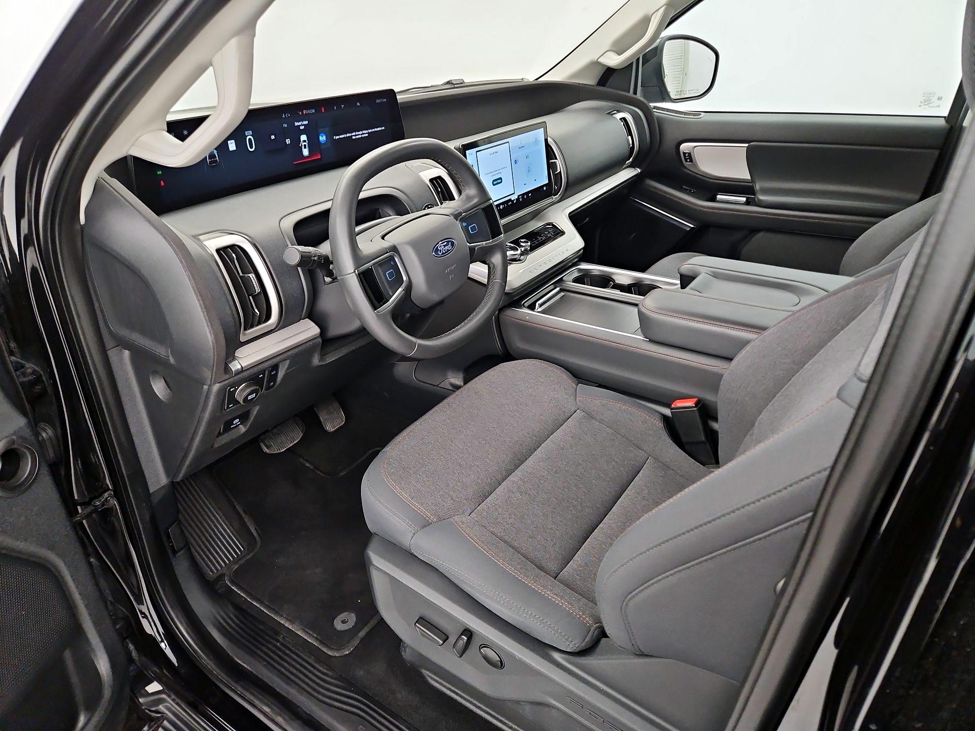 Thumbnail: 2025 Ford Expedition MAX - 11