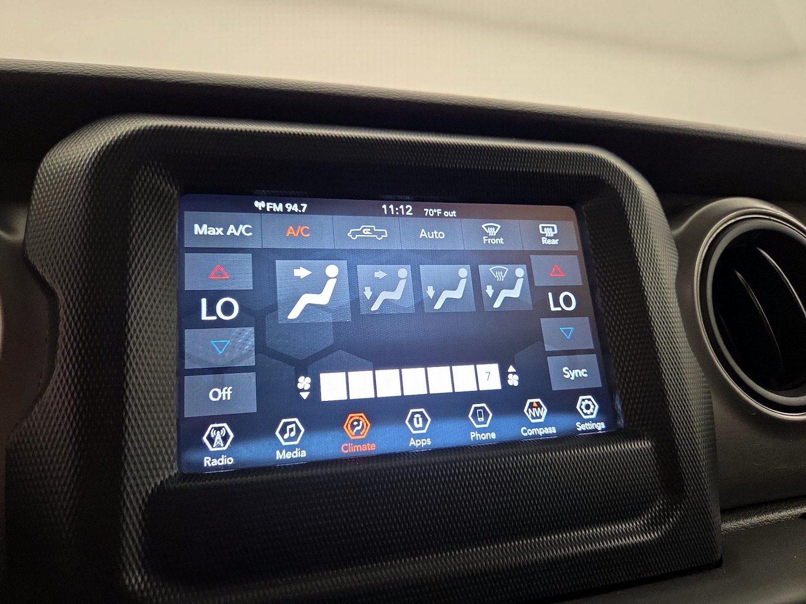 2023 Jeep Gladiator WILLYS - Photo 17