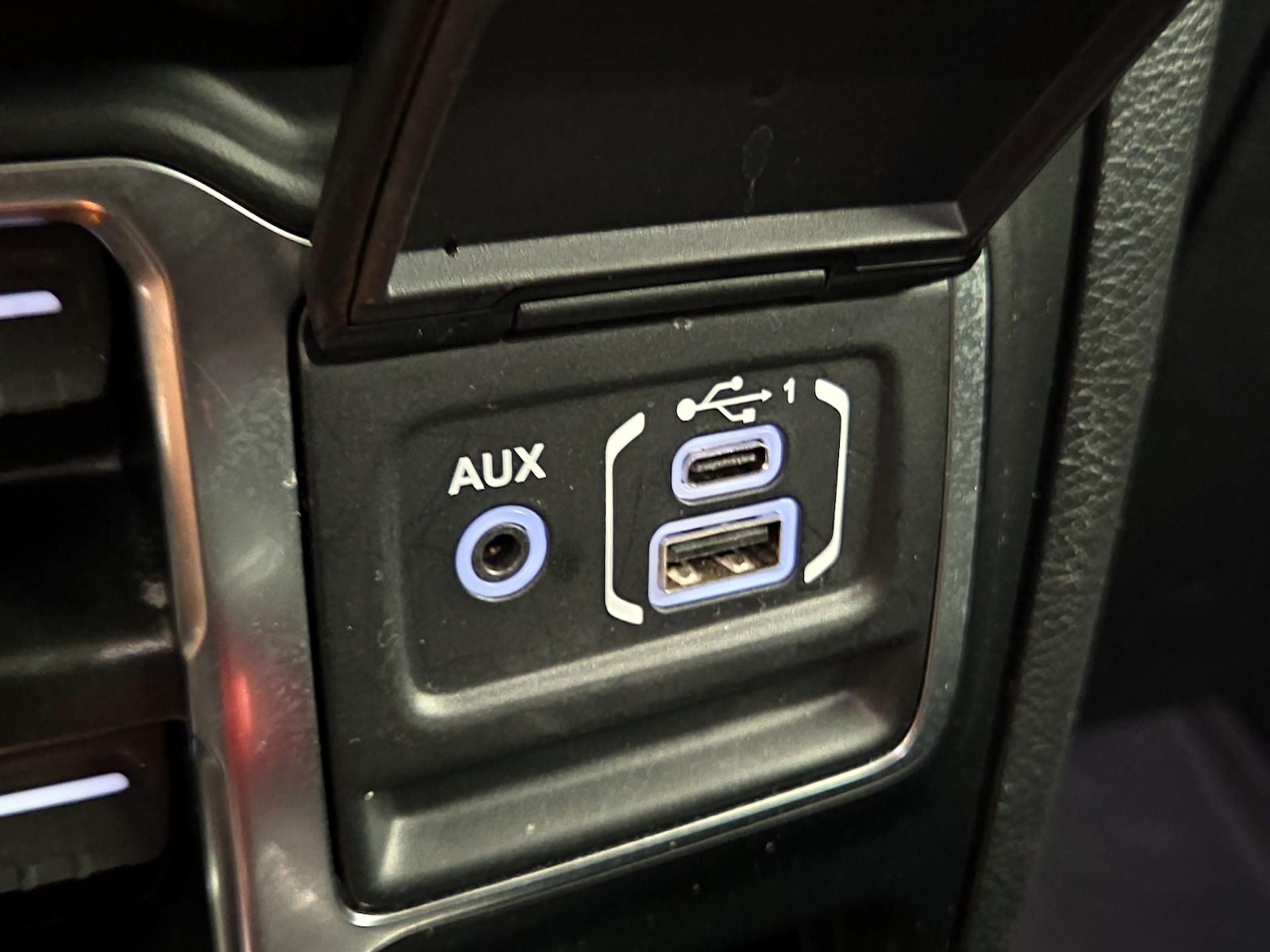 2023 Jeep Gladiator WILLYS - Photo 19
