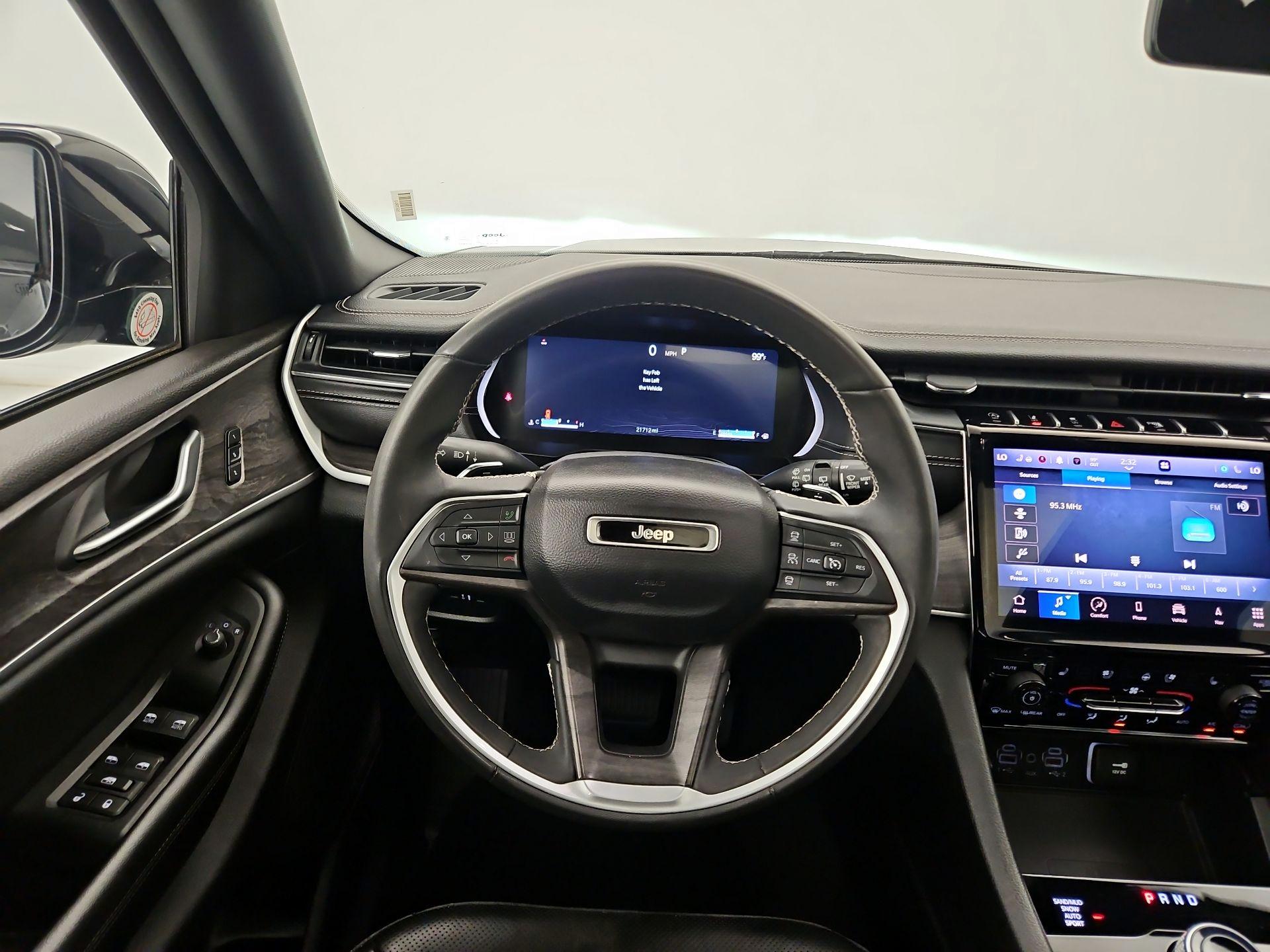 Thumbnail: 2024 Jeep Grand Cherokee L - 10