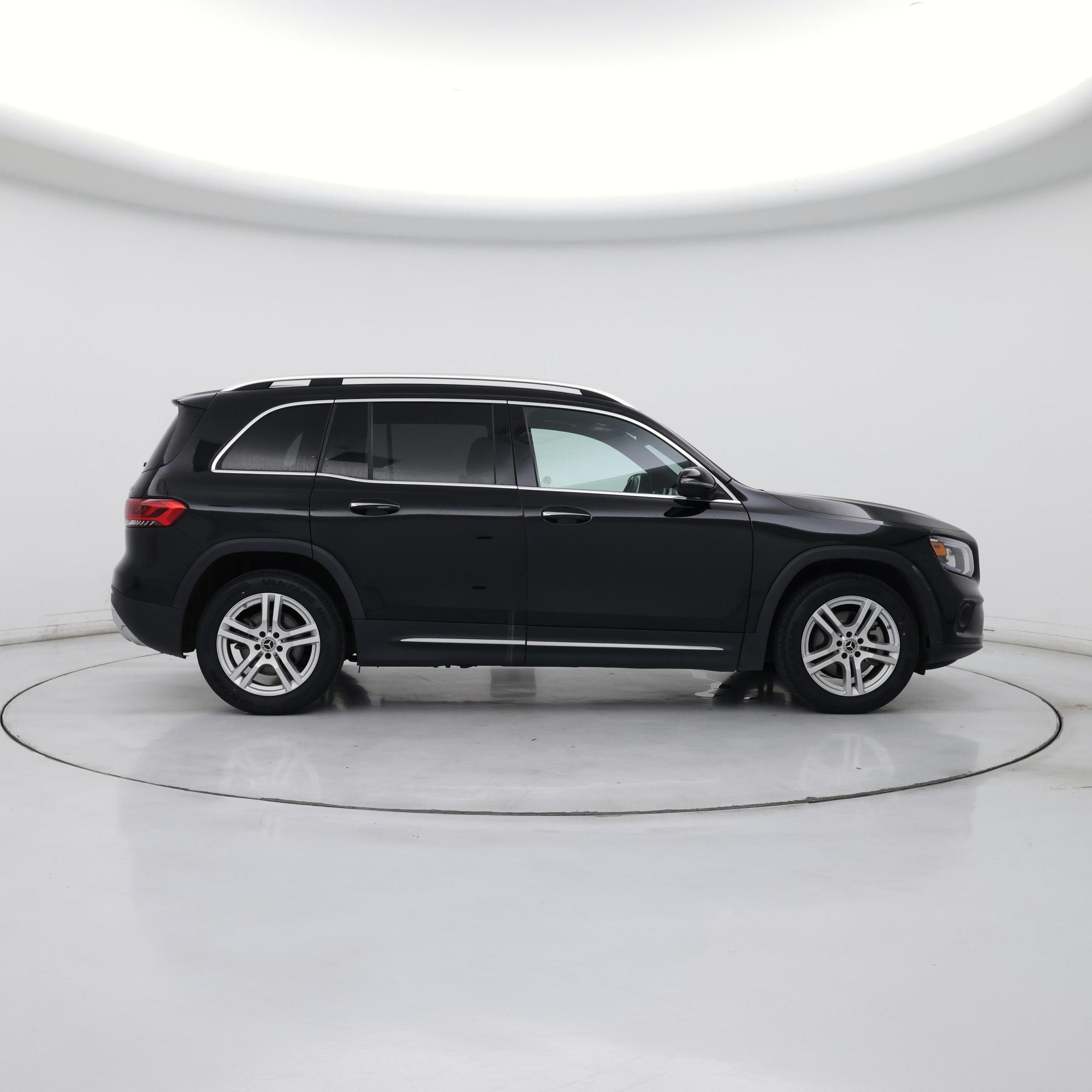 Thumbnail: 2023 Mercedes-Benz GLB - 7