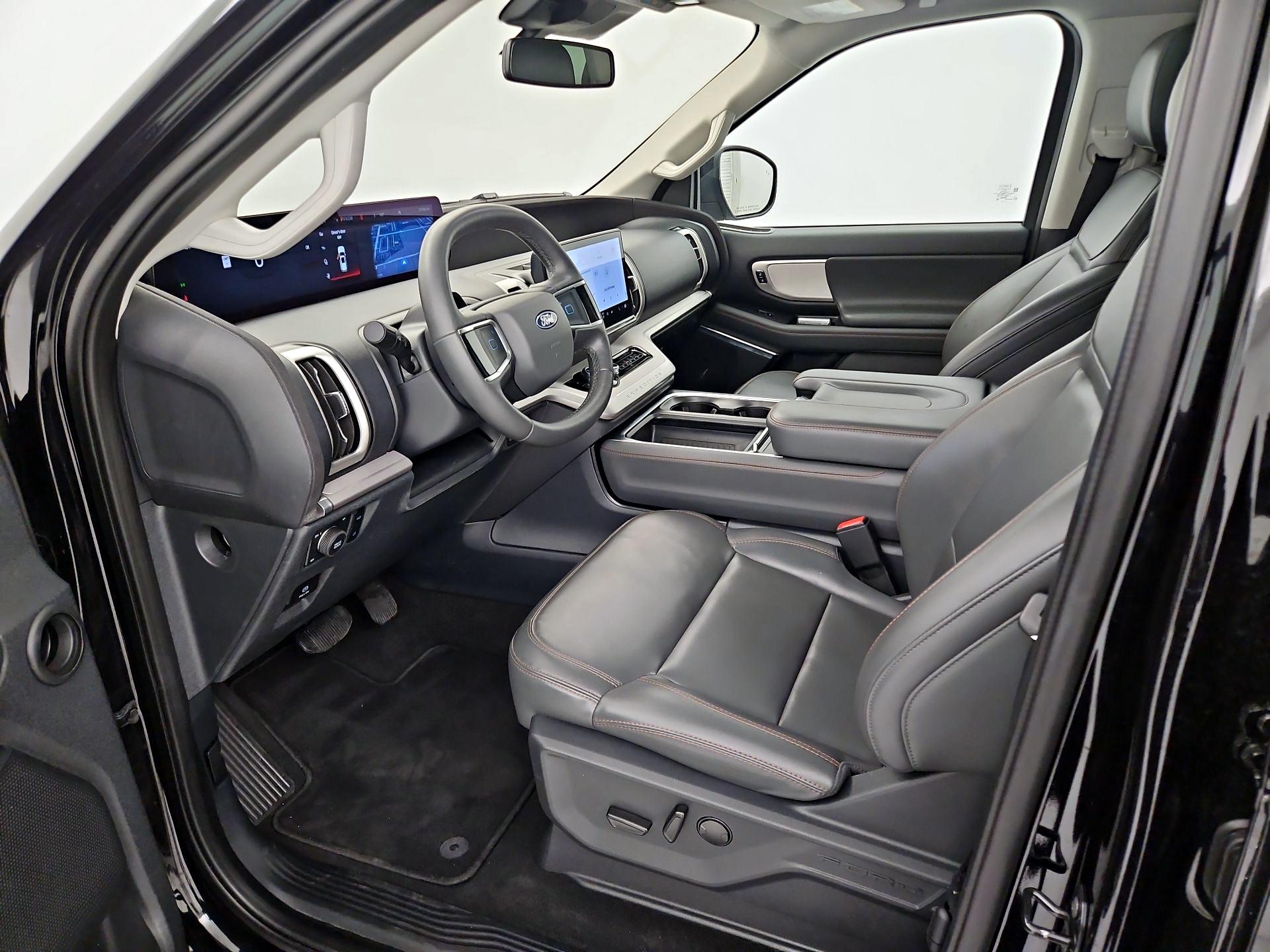 Thumbnail: 2025 Ford Expedition MAX - 11