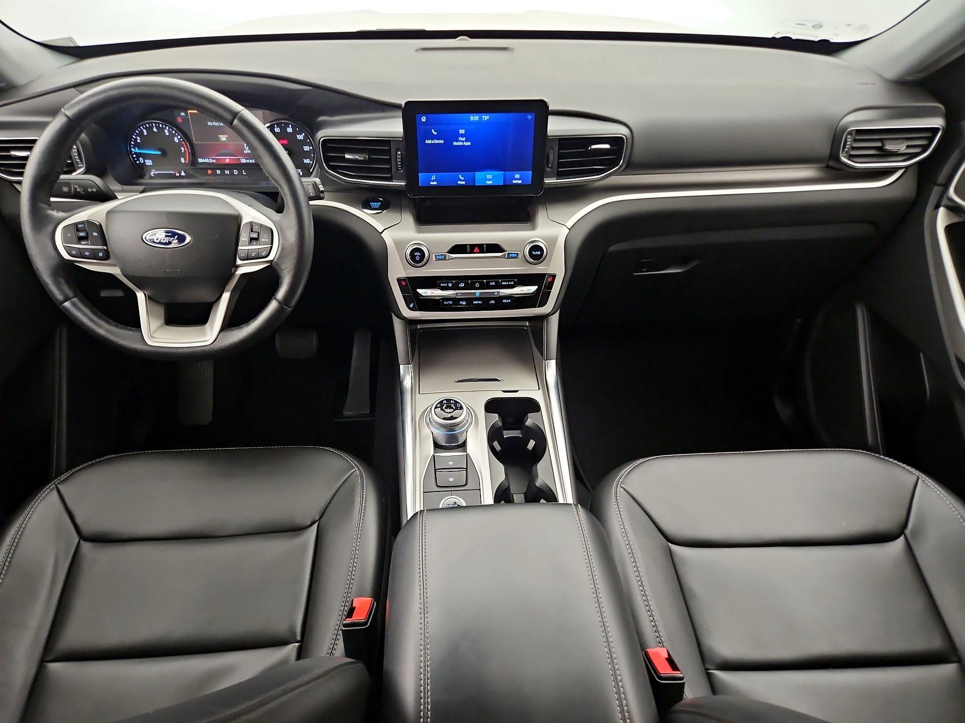 Thumbnail: 2022 Ford Explorer - 9