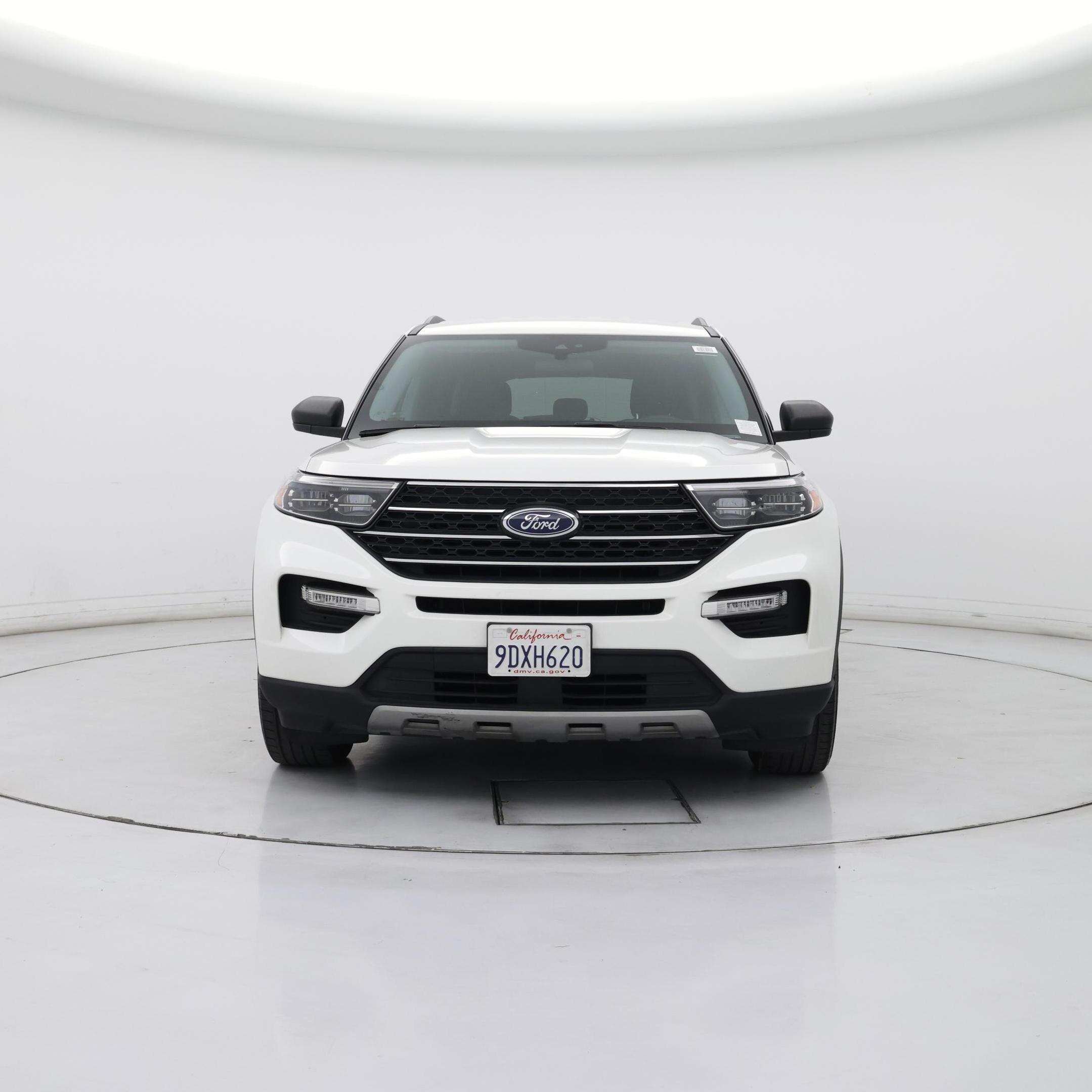 Thumbnail: 2022 Ford Explorer - 5