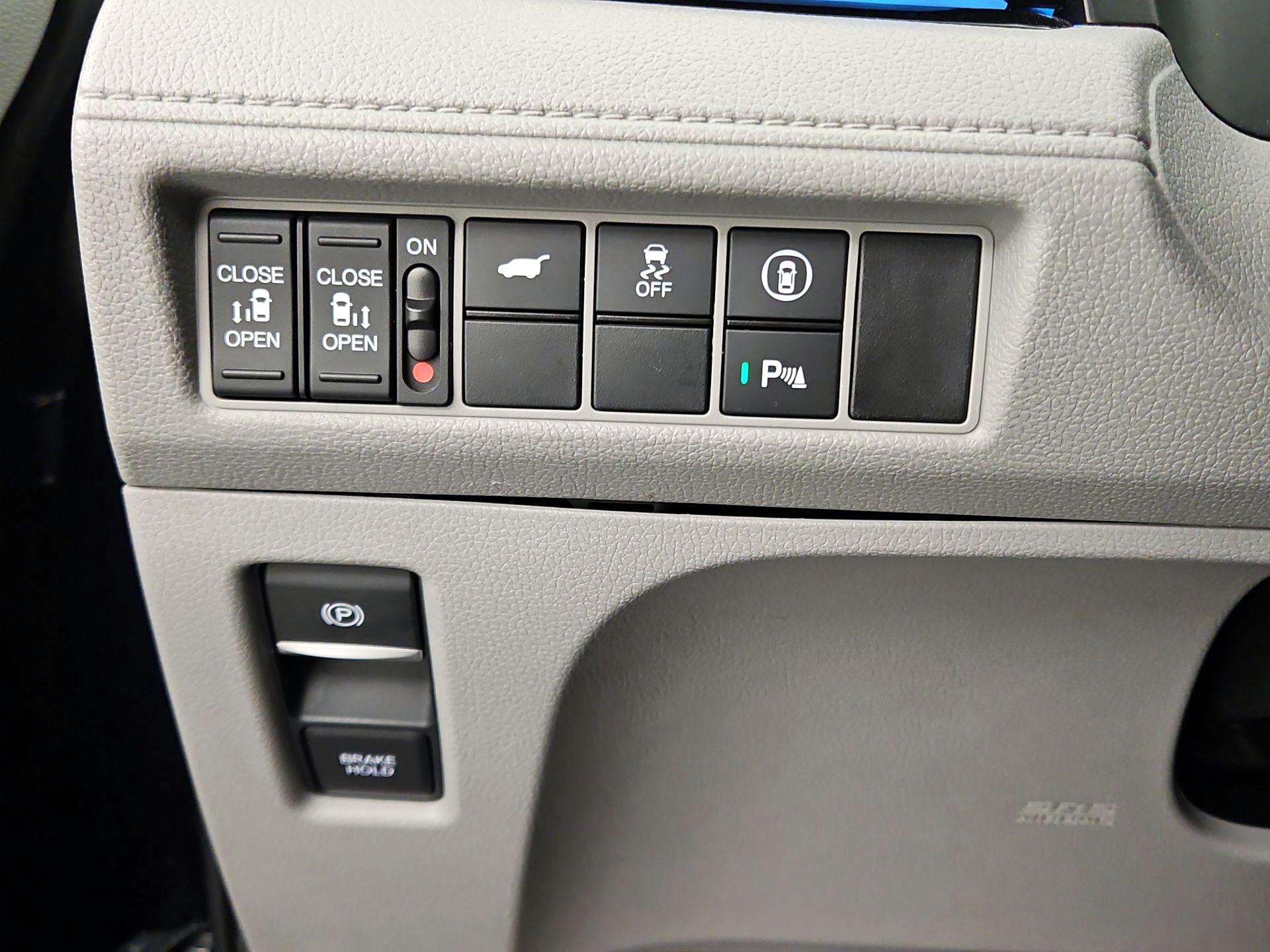 Thumbnail: 2024 Honda Odyssey - 13