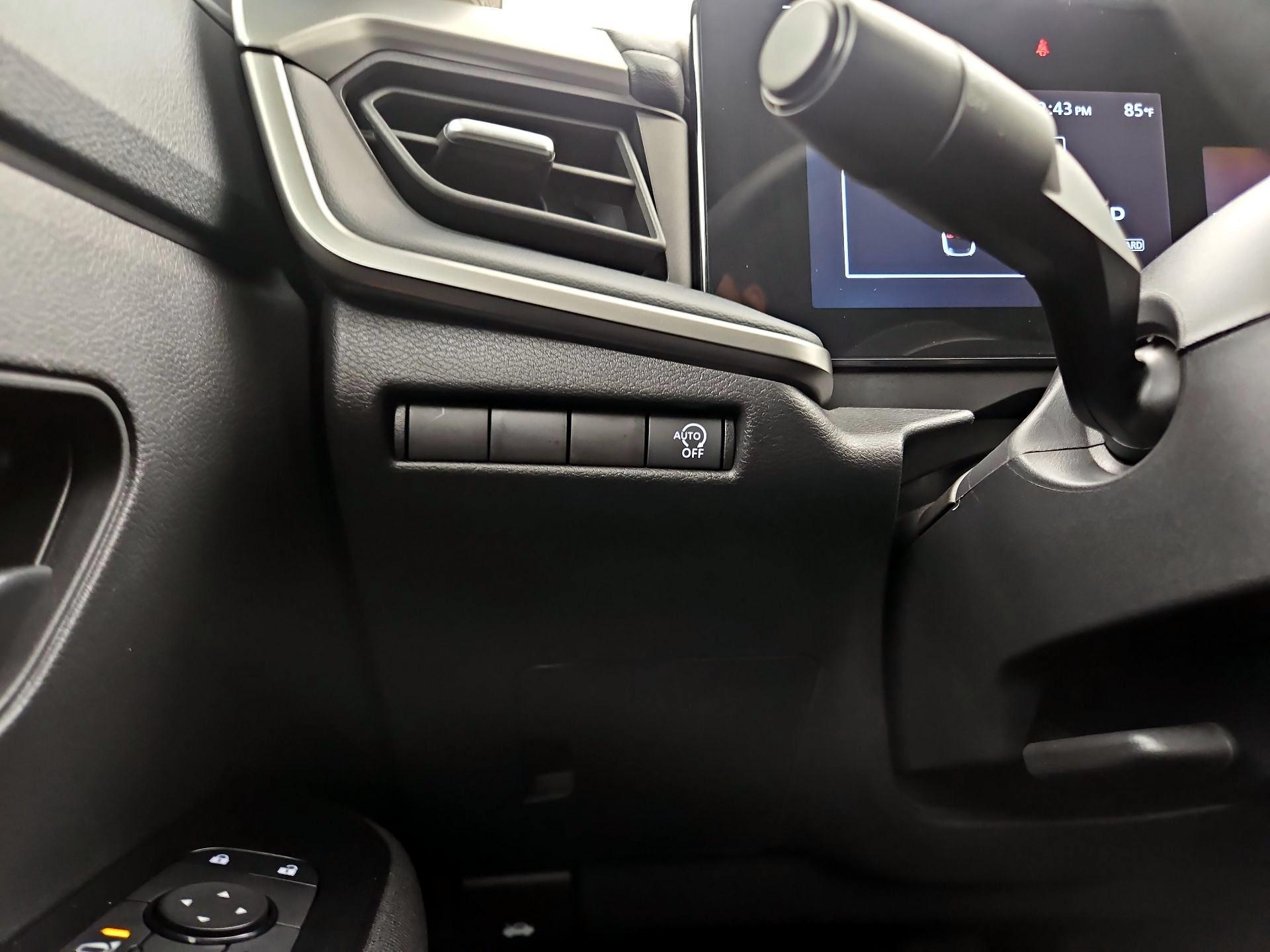 Thumbnail: 2025 Nissan Kicks - 13