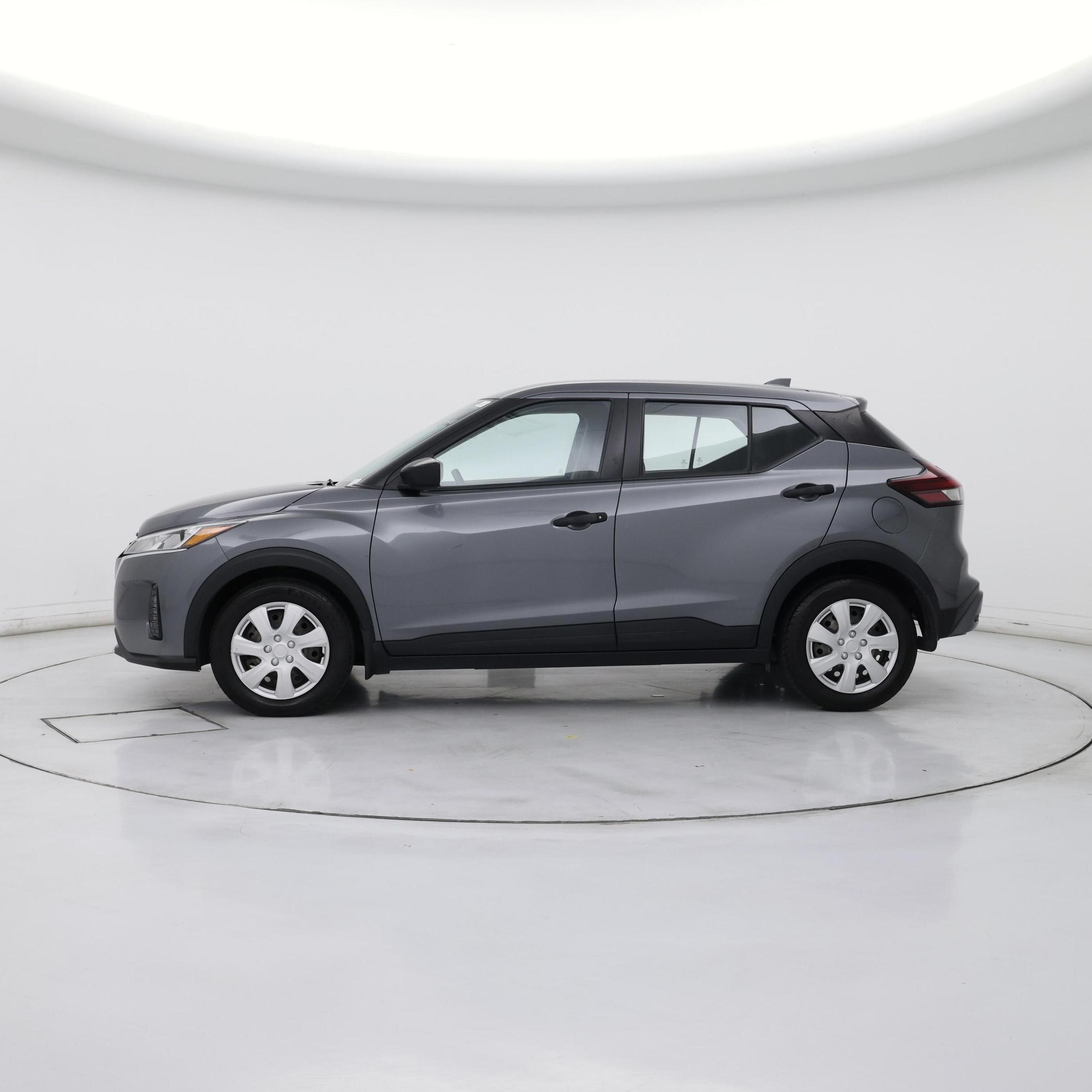 Thumbnail: 2023 Nissan Kicks - 3