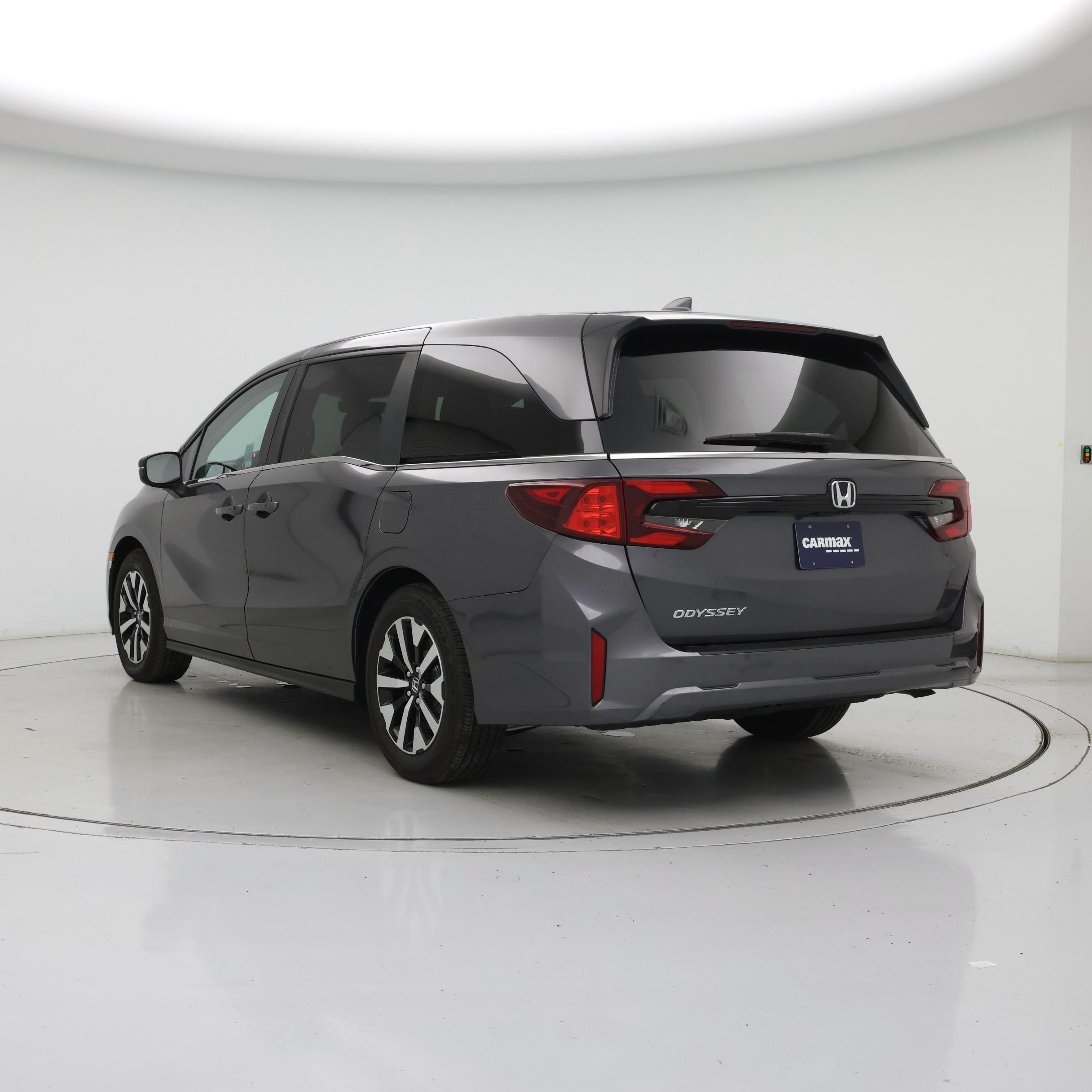 Thumbnail: 2025 Honda Odyssey - 2