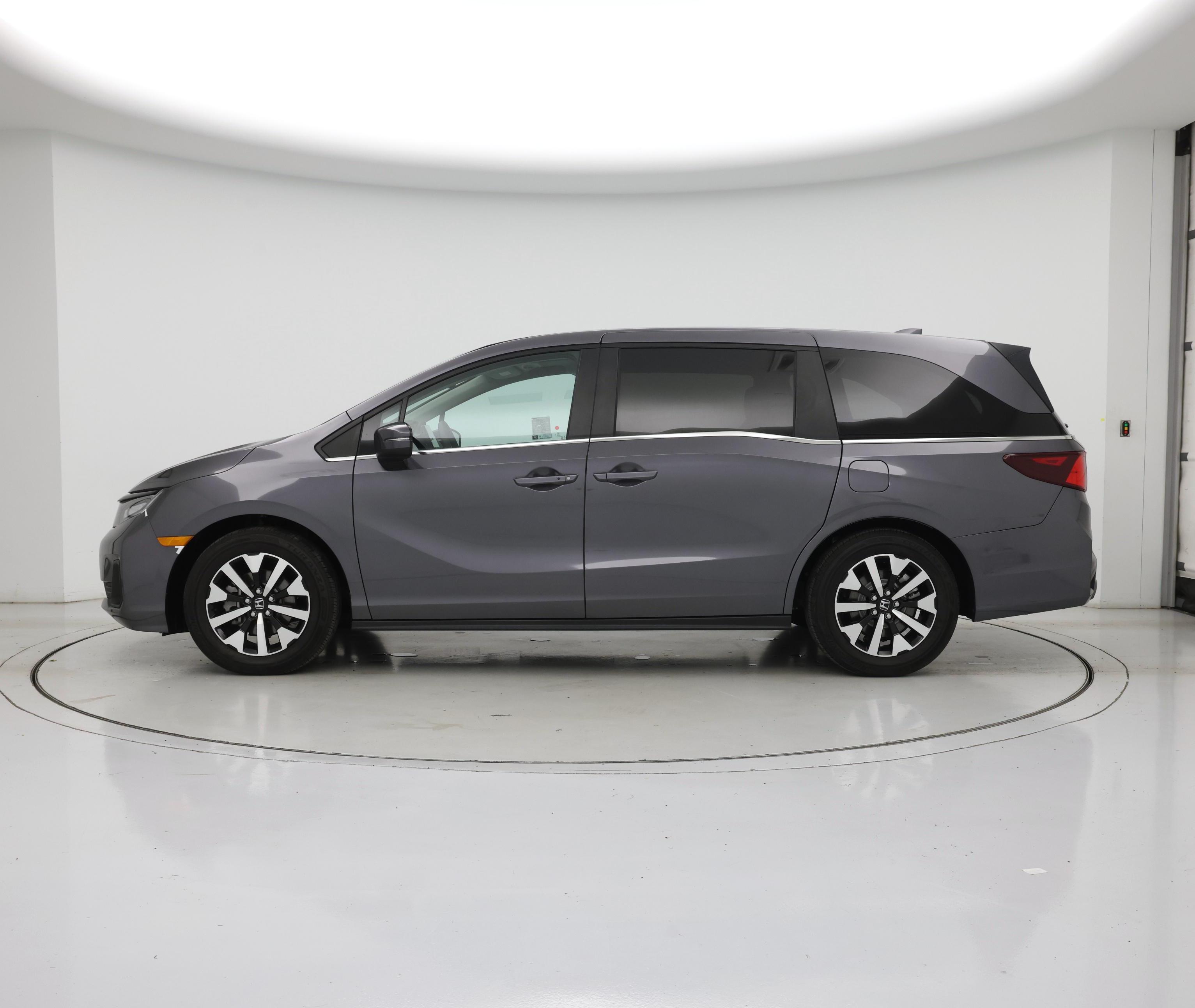 Thumbnail: 2025 Honda Odyssey - 3