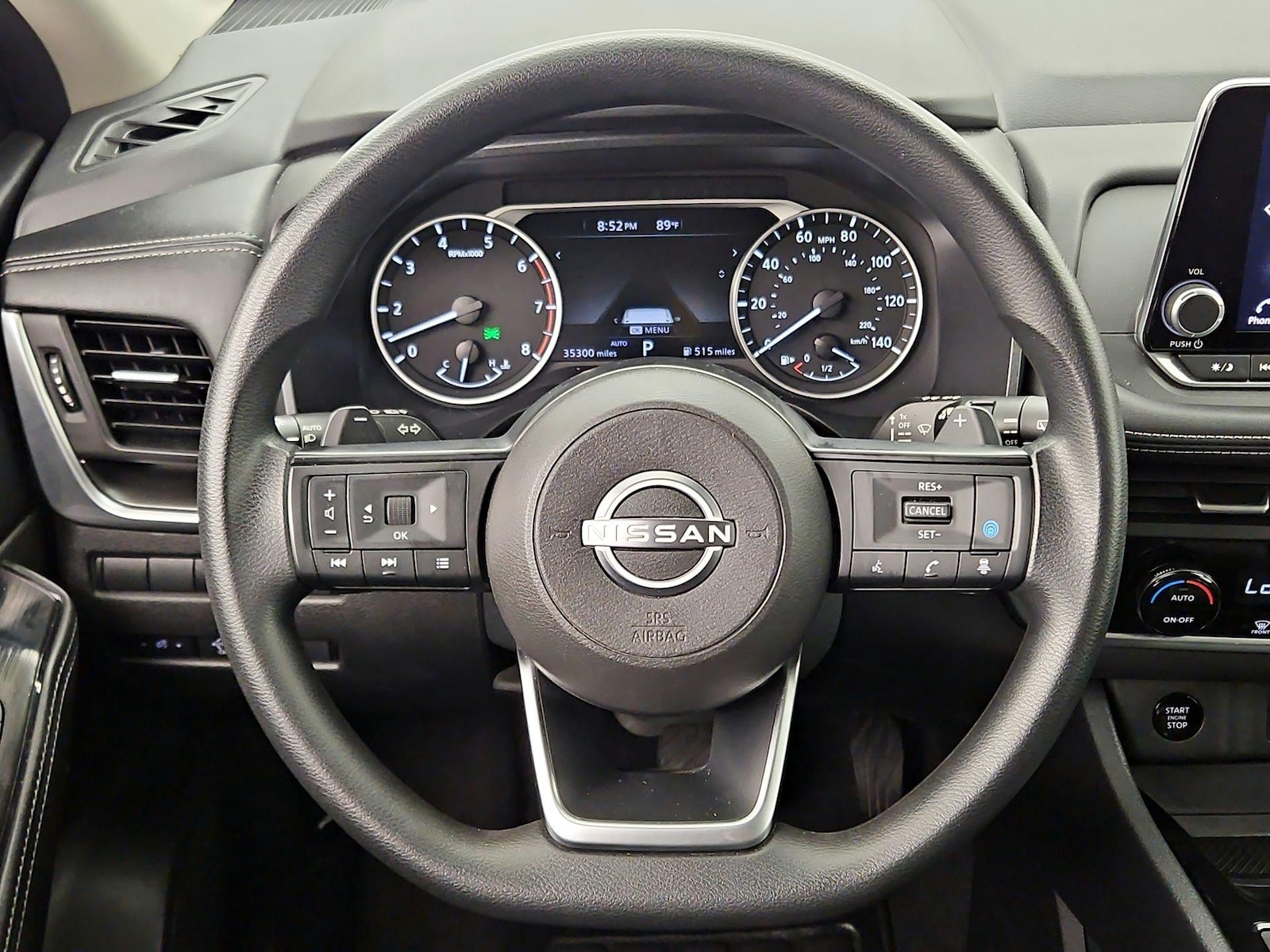 2024 Nissan Rogue SV - Photo 11