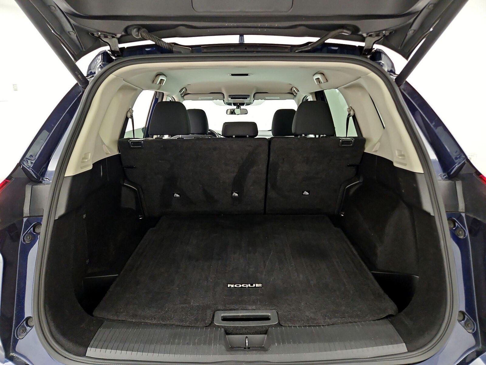2024 Nissan Rogue SV - Photo 21