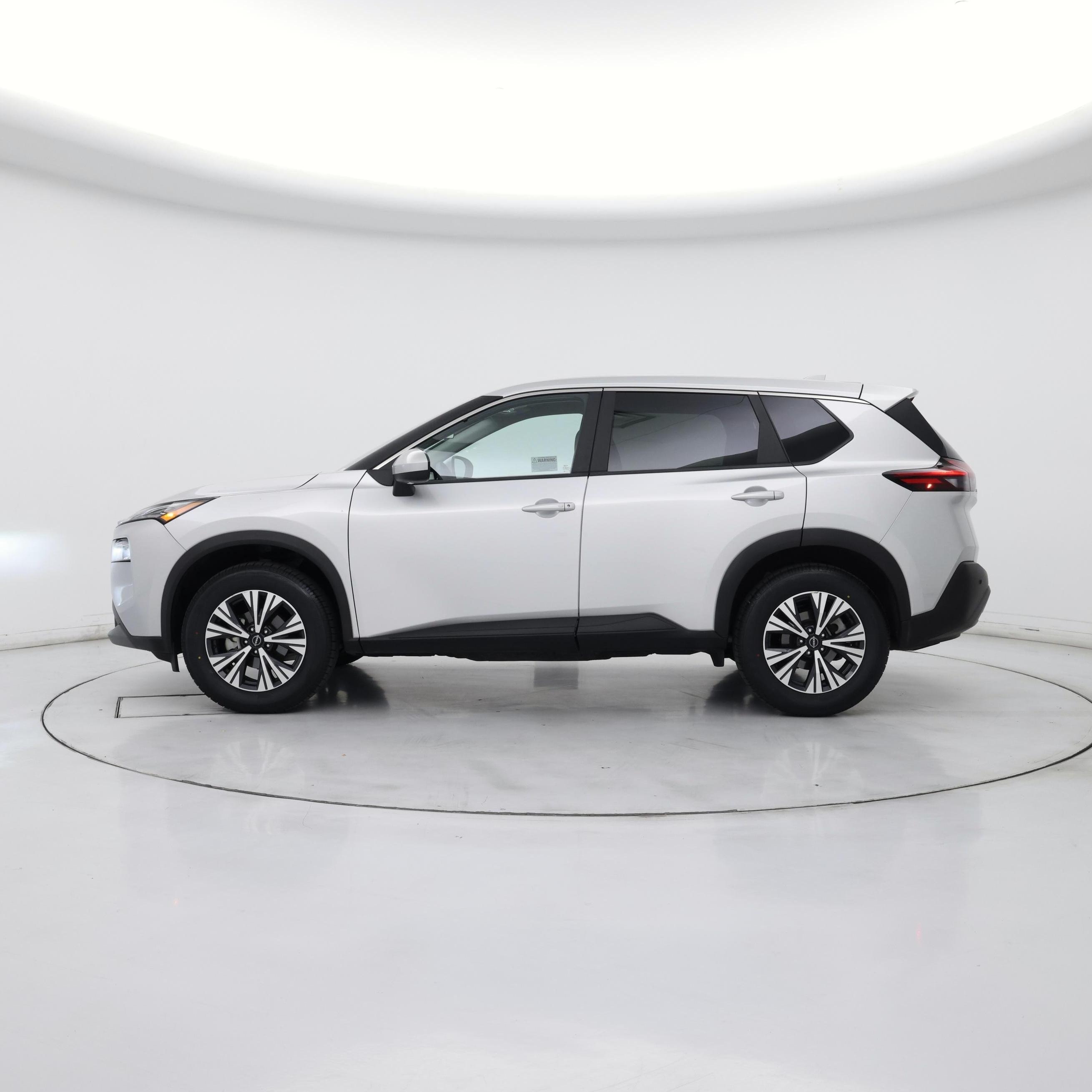 Thumbnail: 2023 Nissan Rogue - 3
