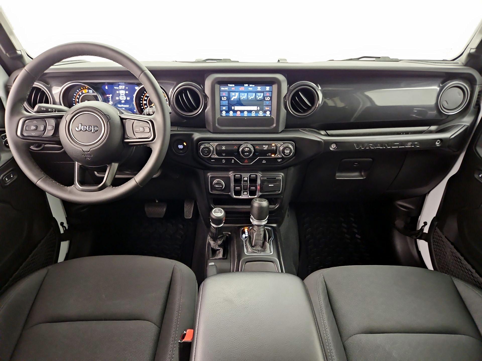 Thumbnail: 2023 Jeep Wrangler - 9