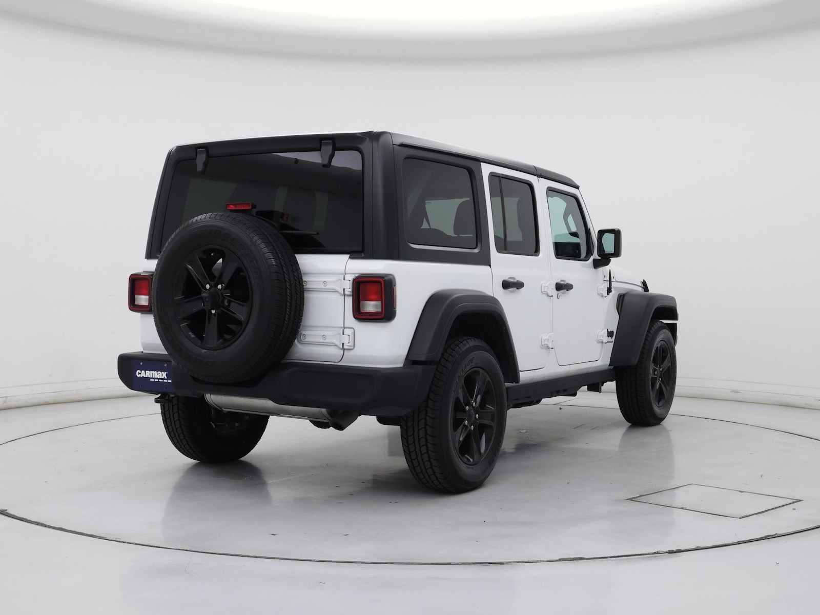2023 Jeep Wrangler 4-Door Altitude - Photo 9