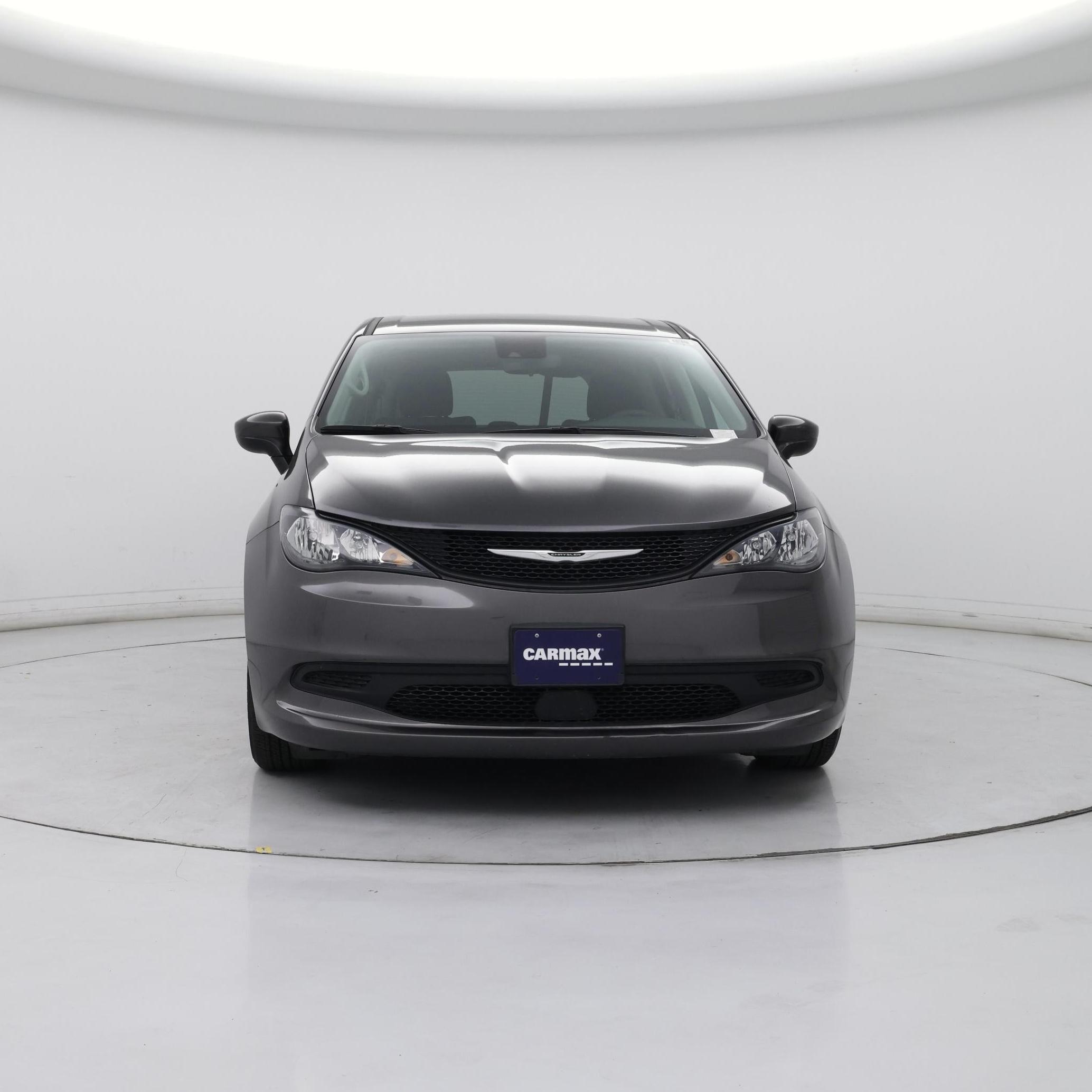 Thumbnail: 2023 Chrysler Voyager - 5